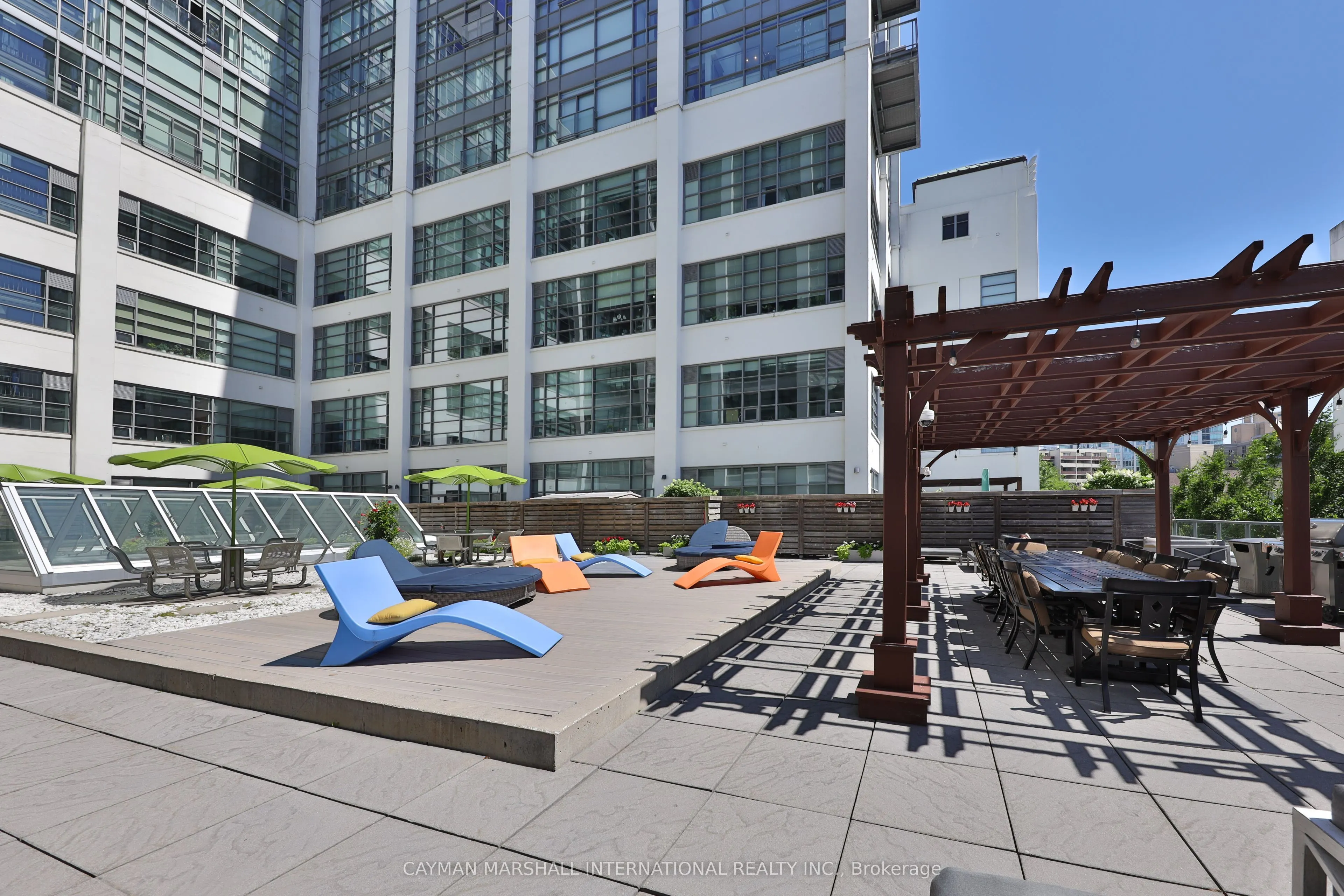 637 Lake Shore Boulevard W, #627