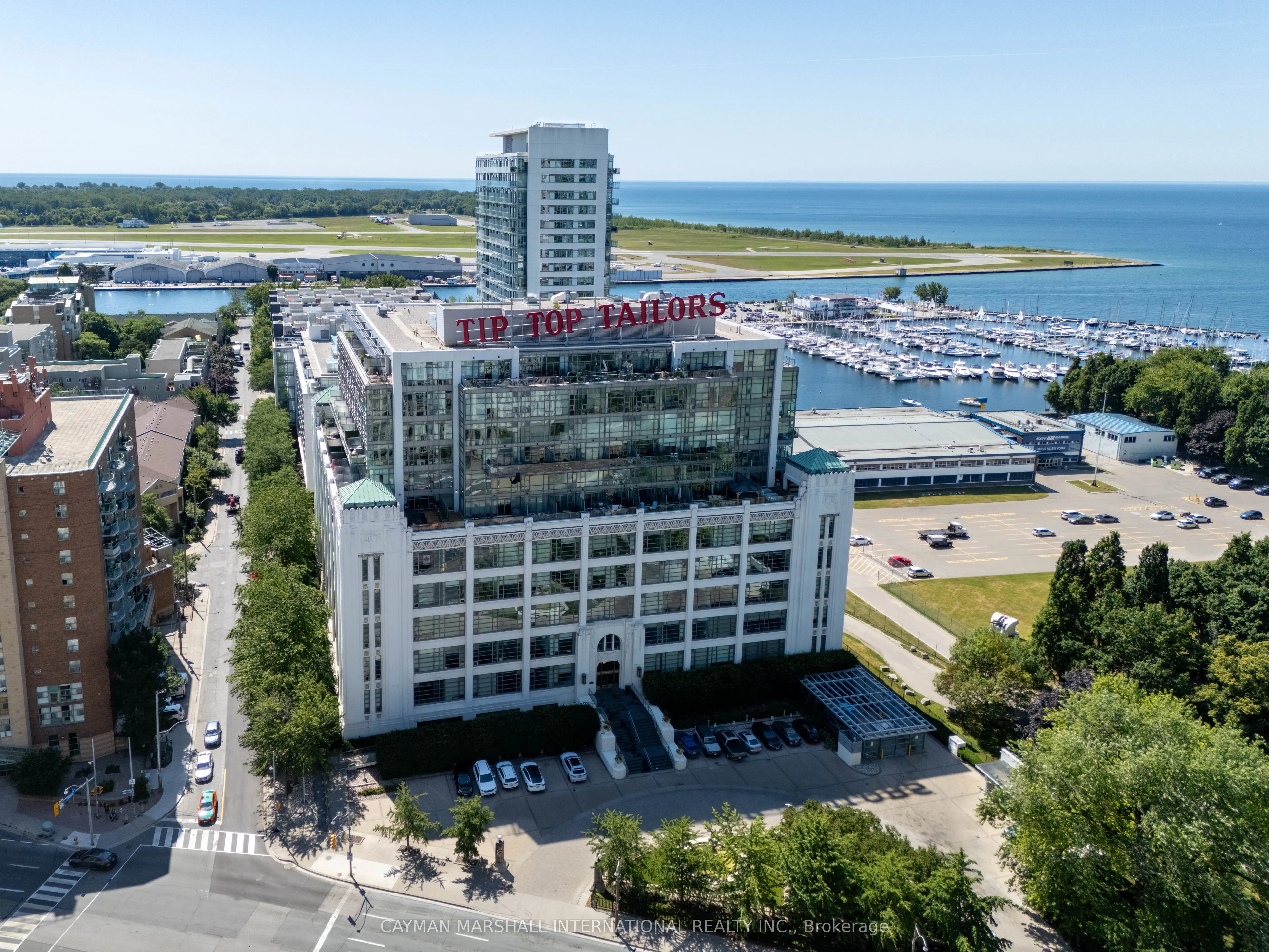 637 Lake Shore Boulevard W, #627