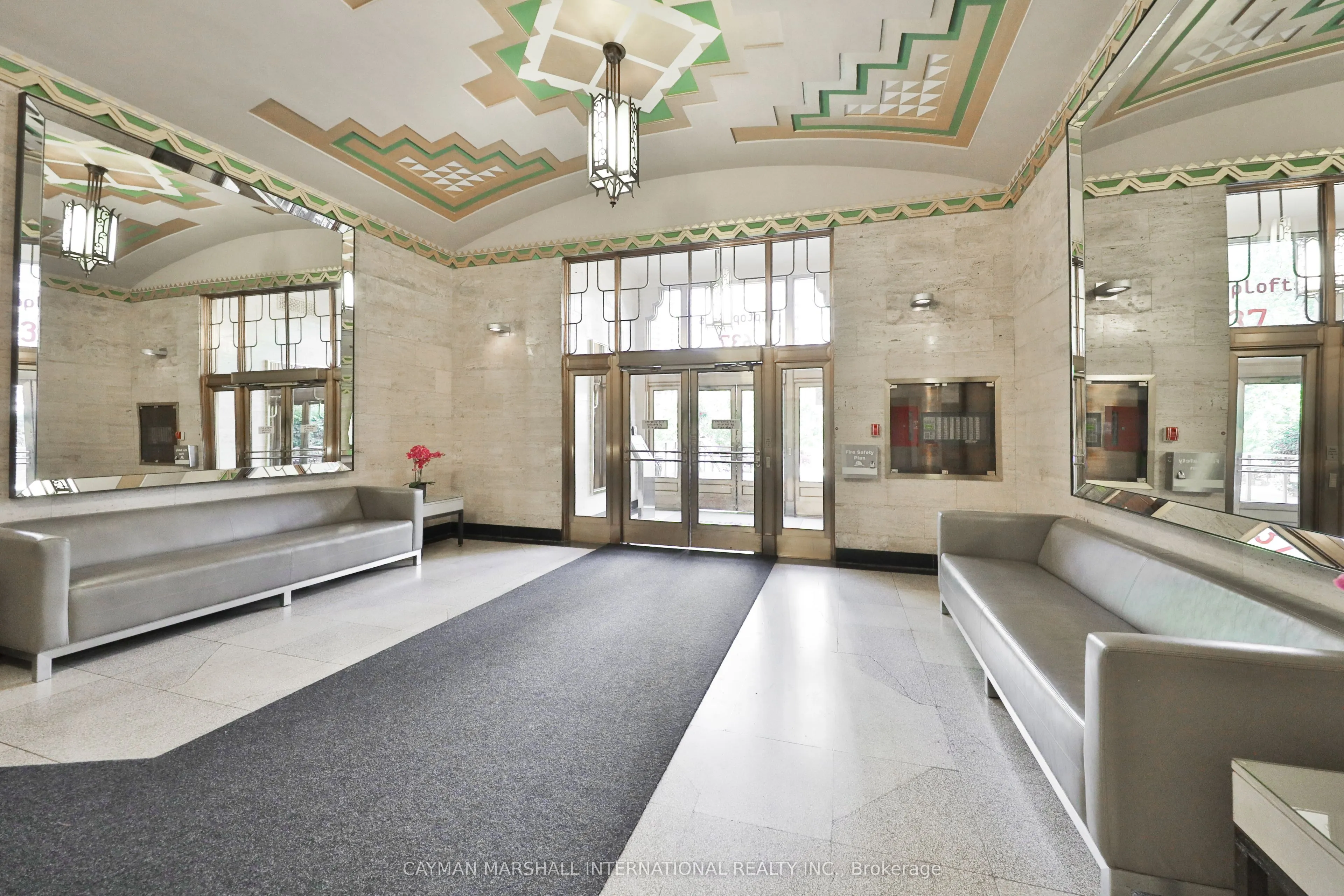 637 Lake Shore Boulevard W, #627