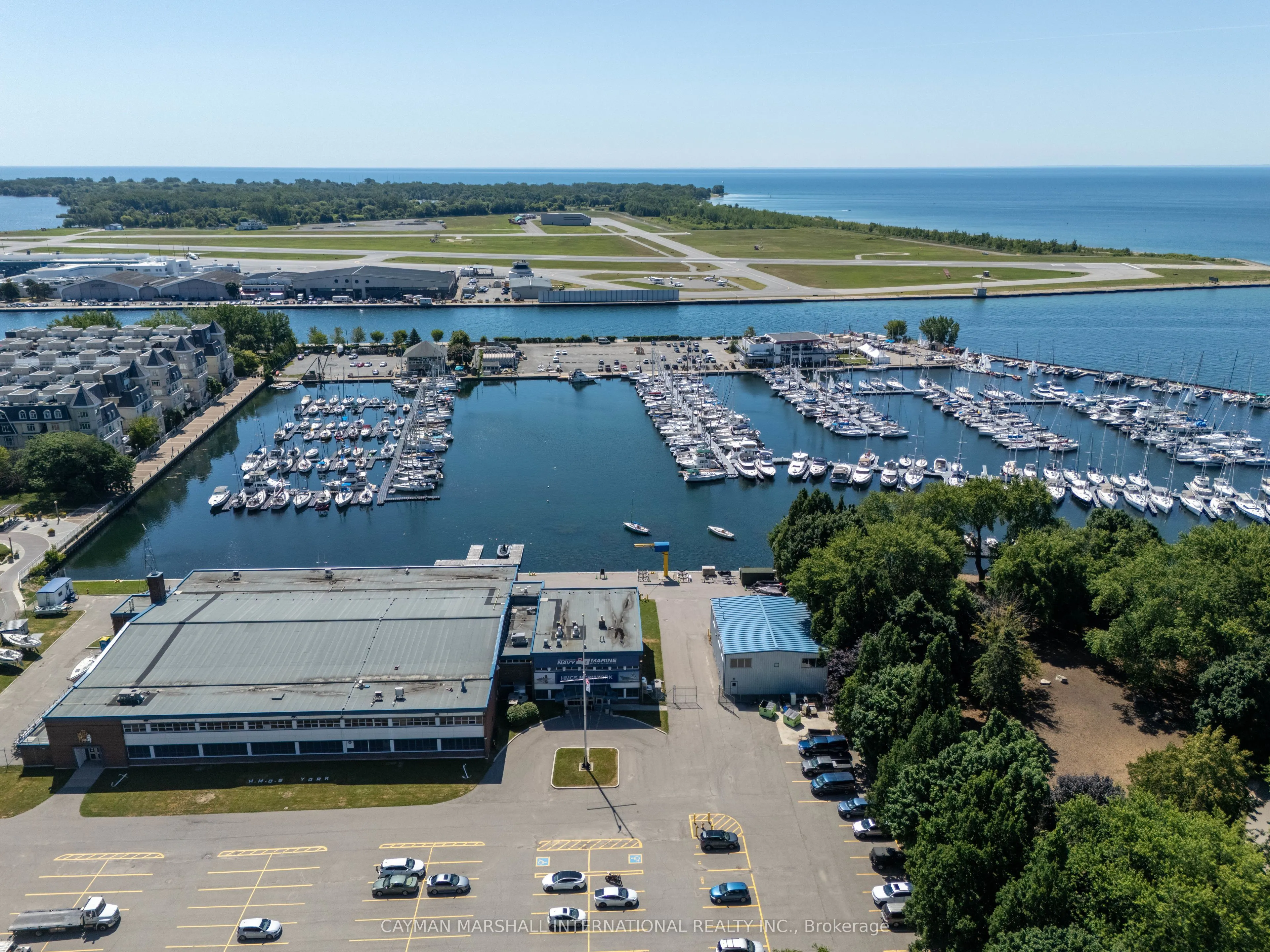 637 Lake Shore Boulevard W, #627