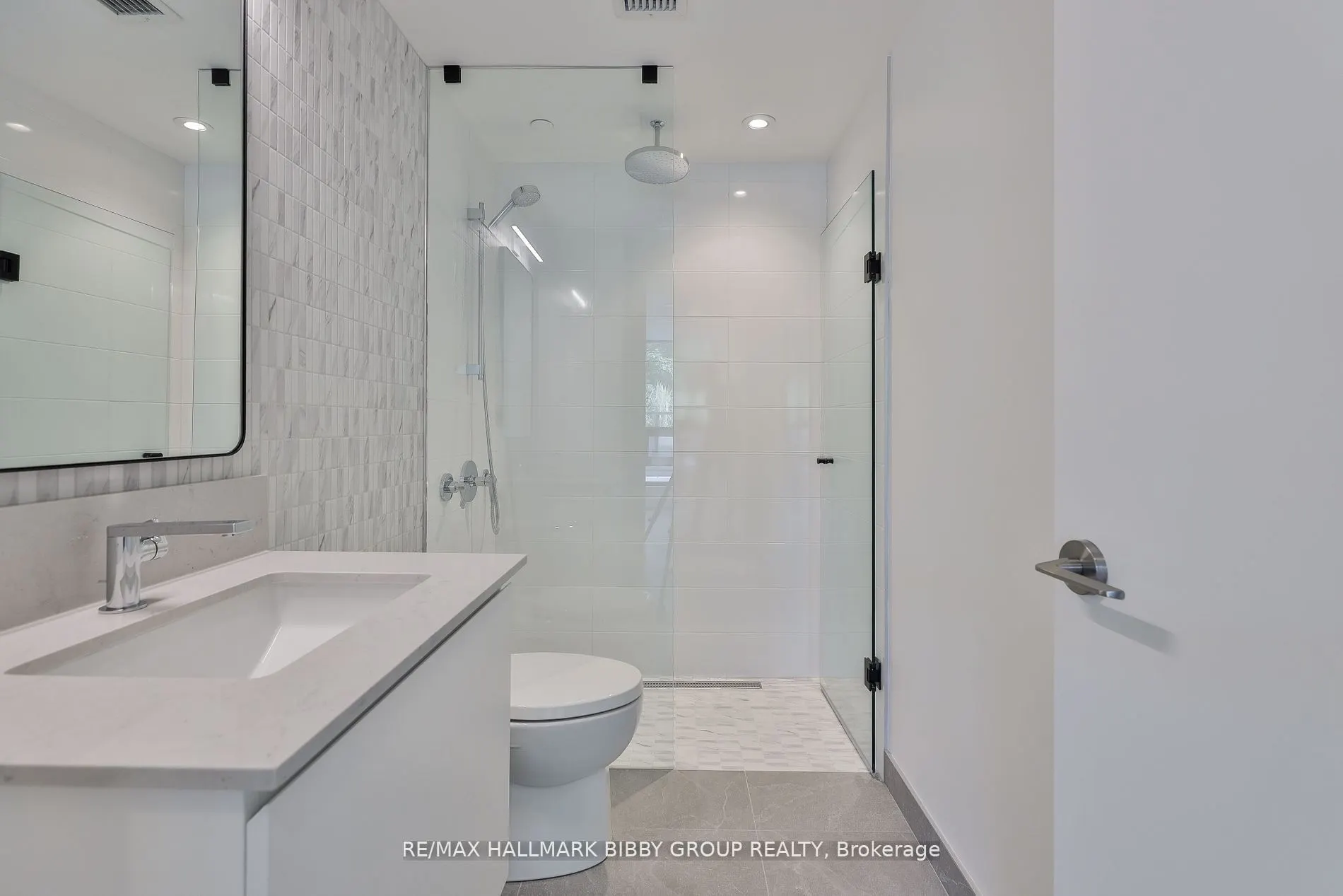 1414 Bayview Avenue, #308