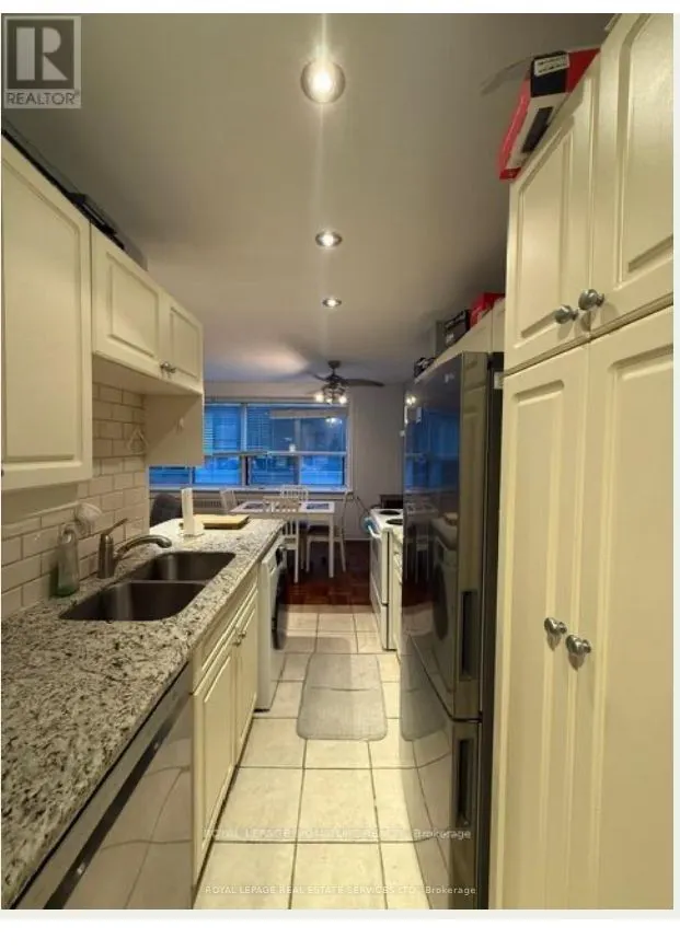 2 Ridelle Avenue, #105