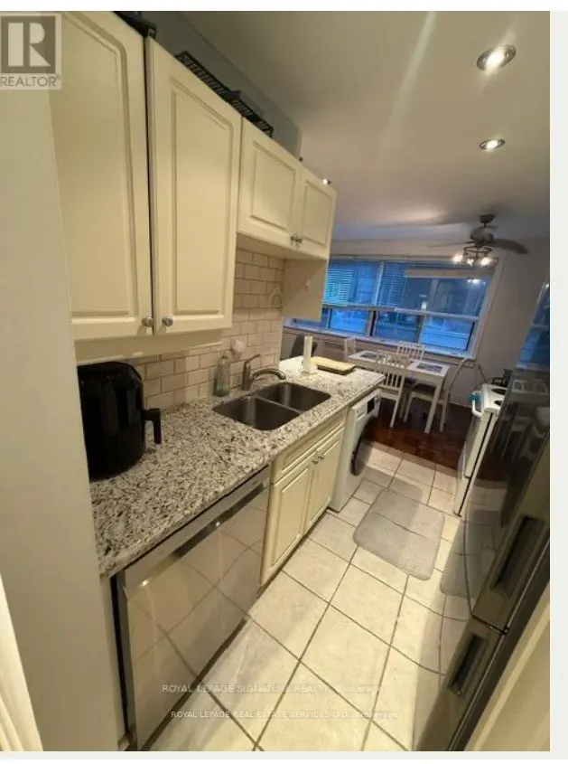 2 Ridelle Avenue, #105