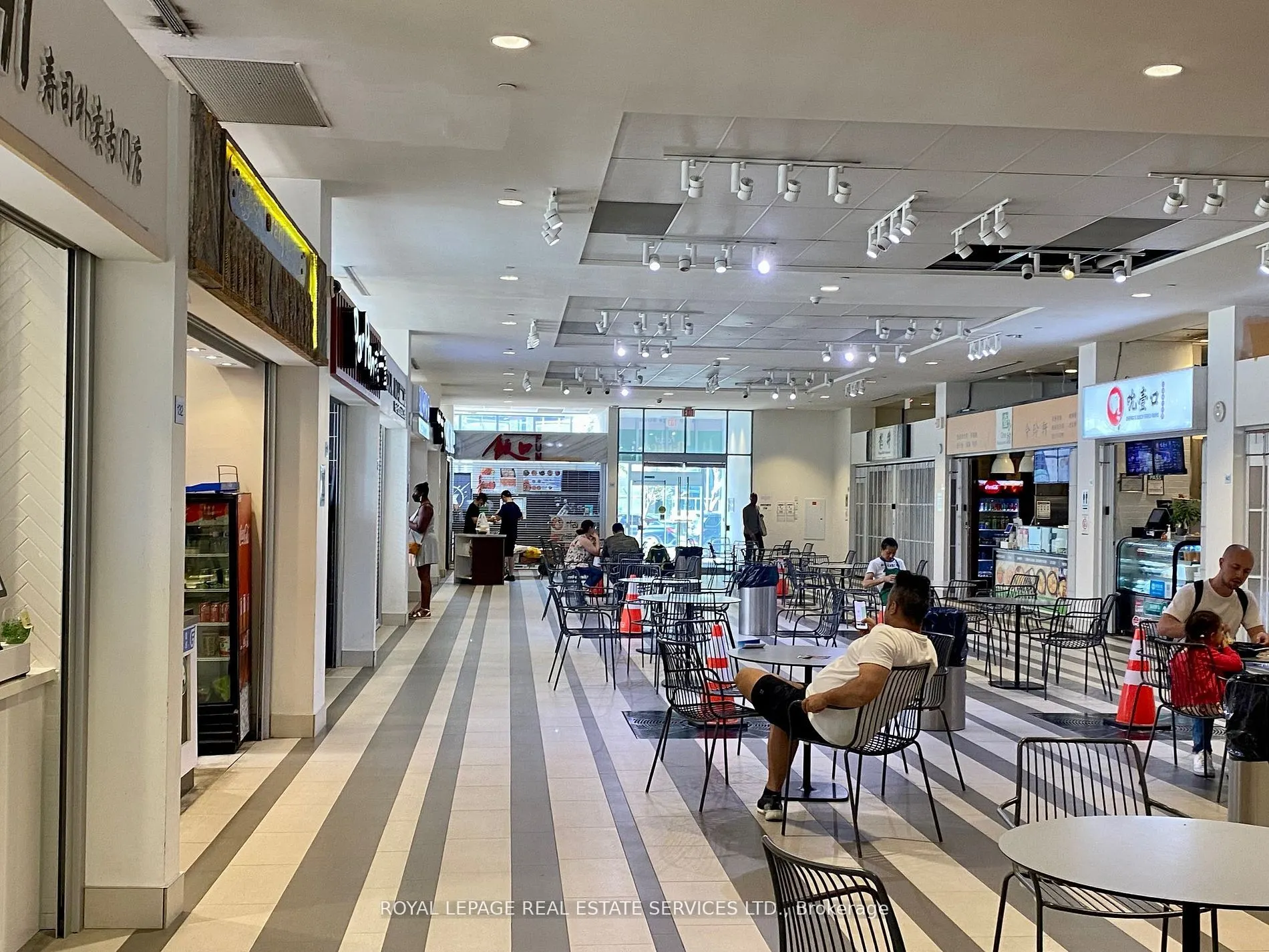 4750 Yonge Street, #144