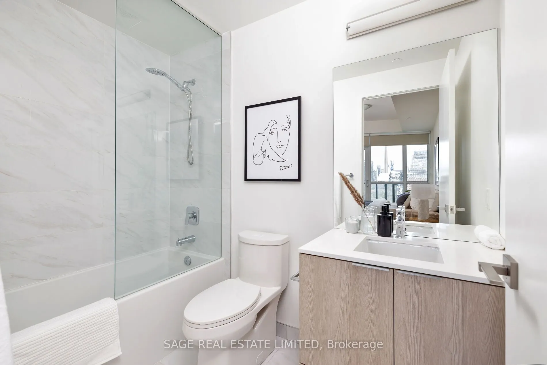 50 Ordnance Street, #1411
