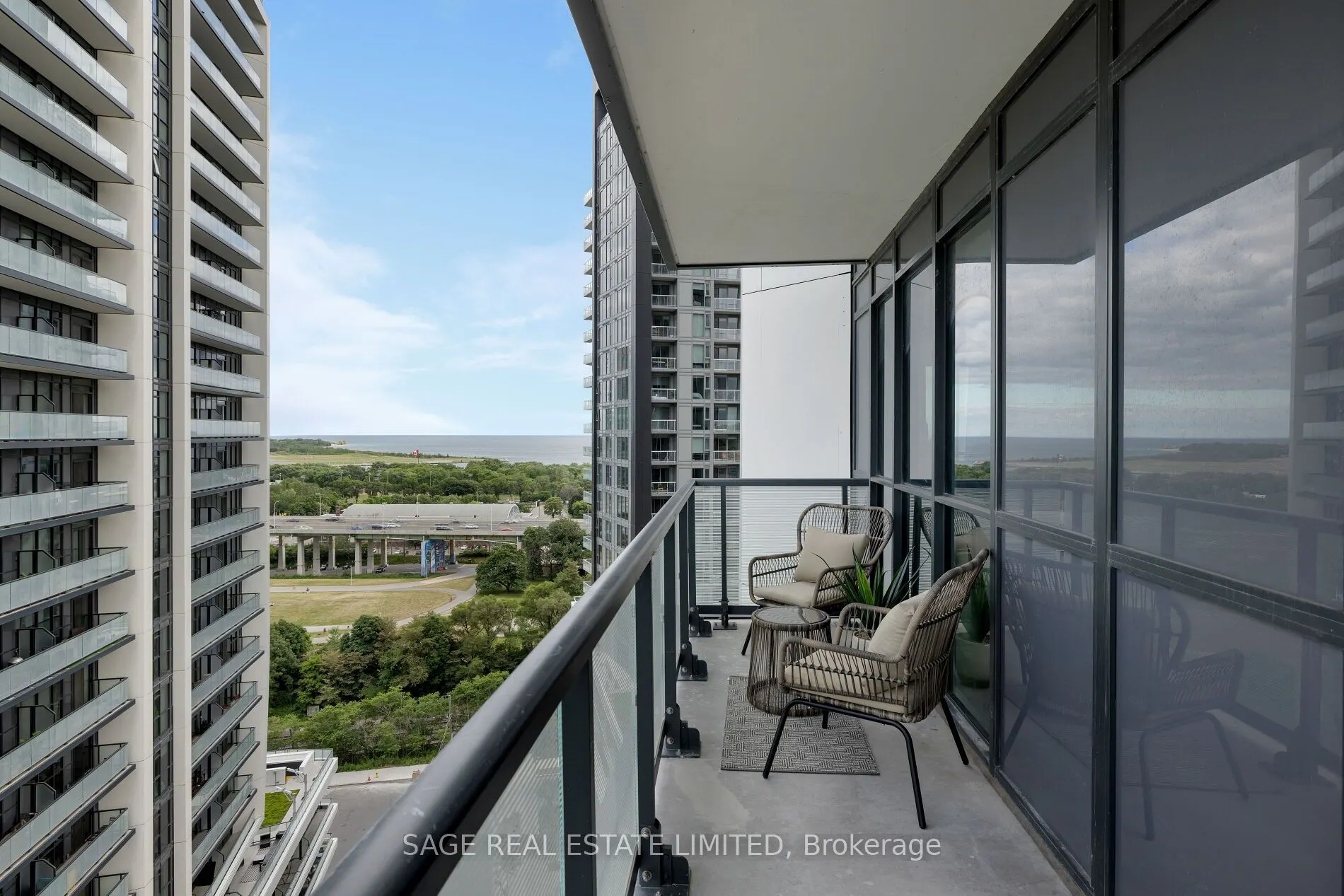 50 Ordnance Street, #1411
