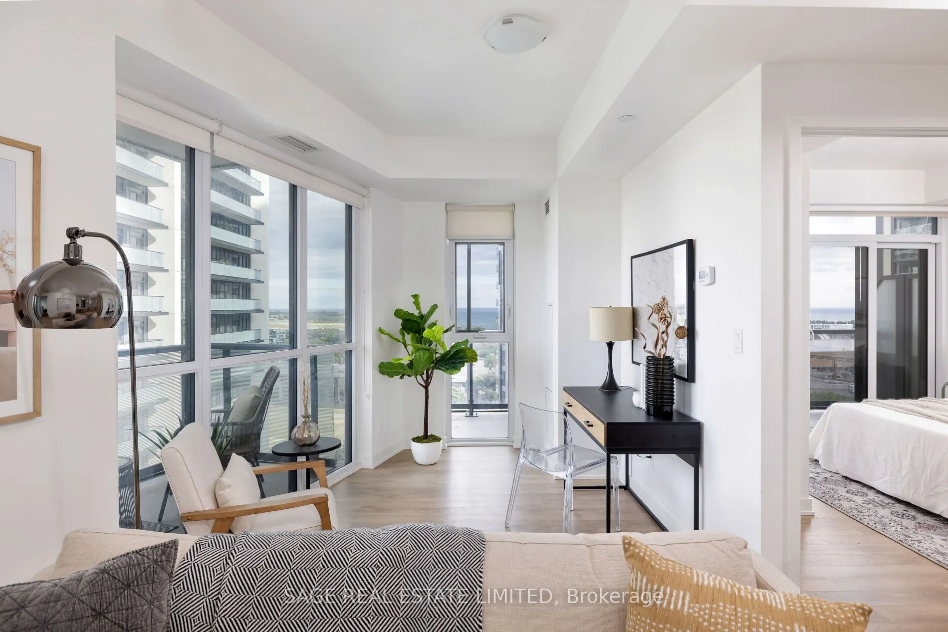 50 Ordnance Street, #1411