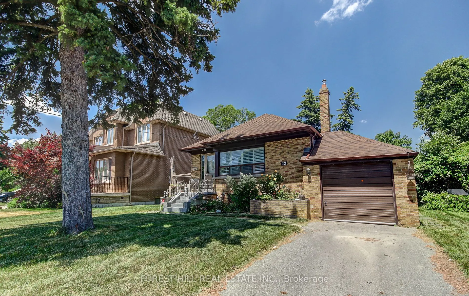 32 Laurelcrest Avenue, #Lower