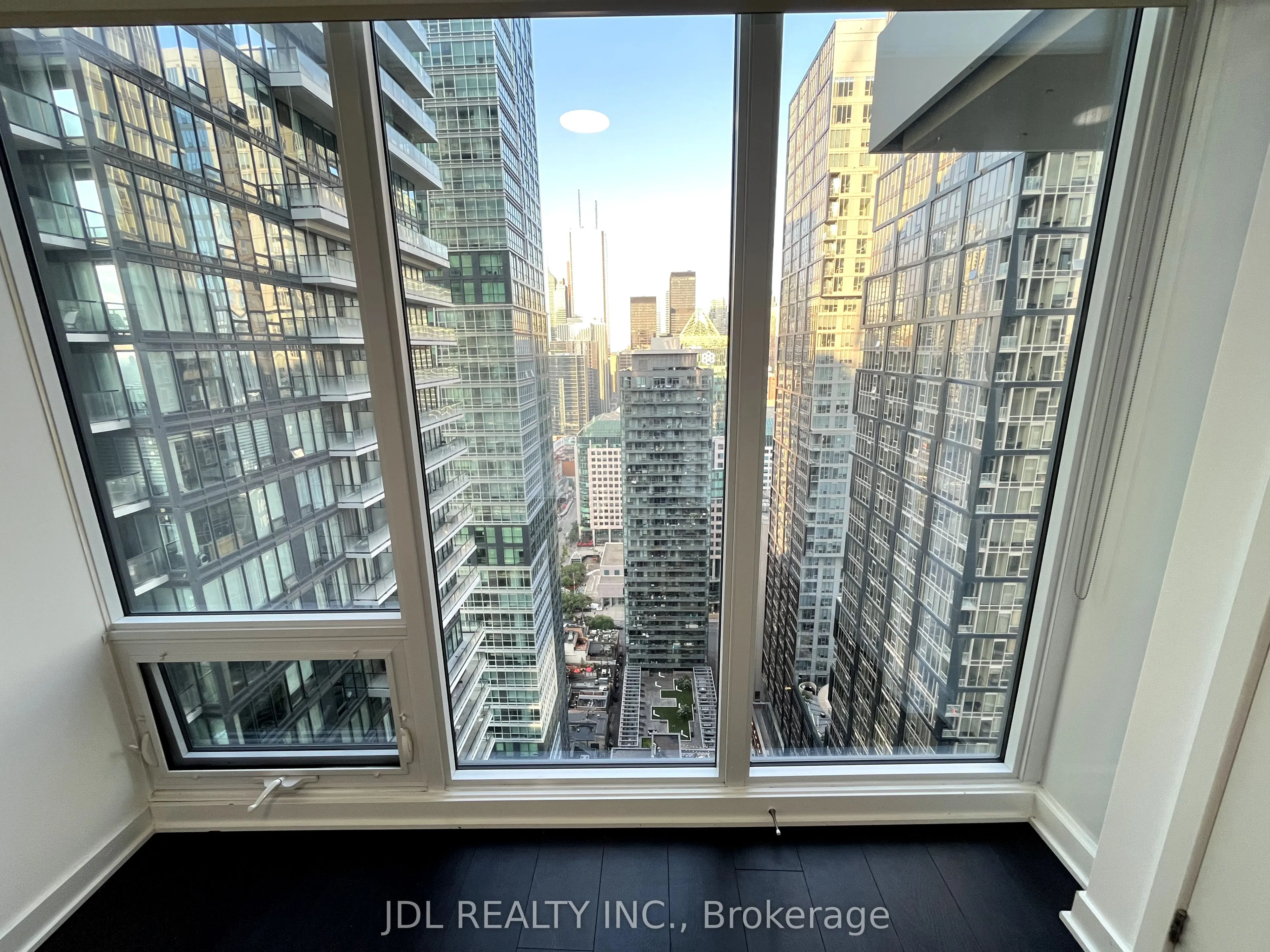 115 Blue Jays Way, #4101