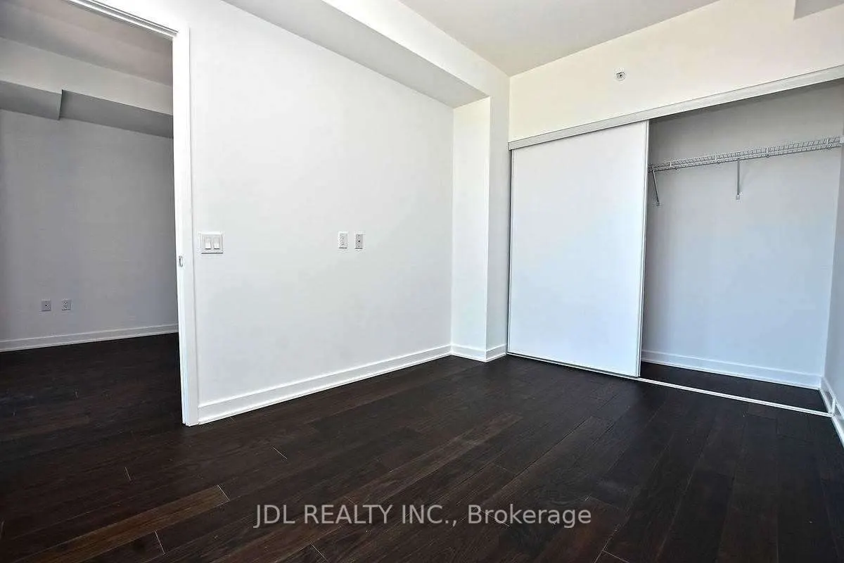 115 Blue Jays Way, #4101