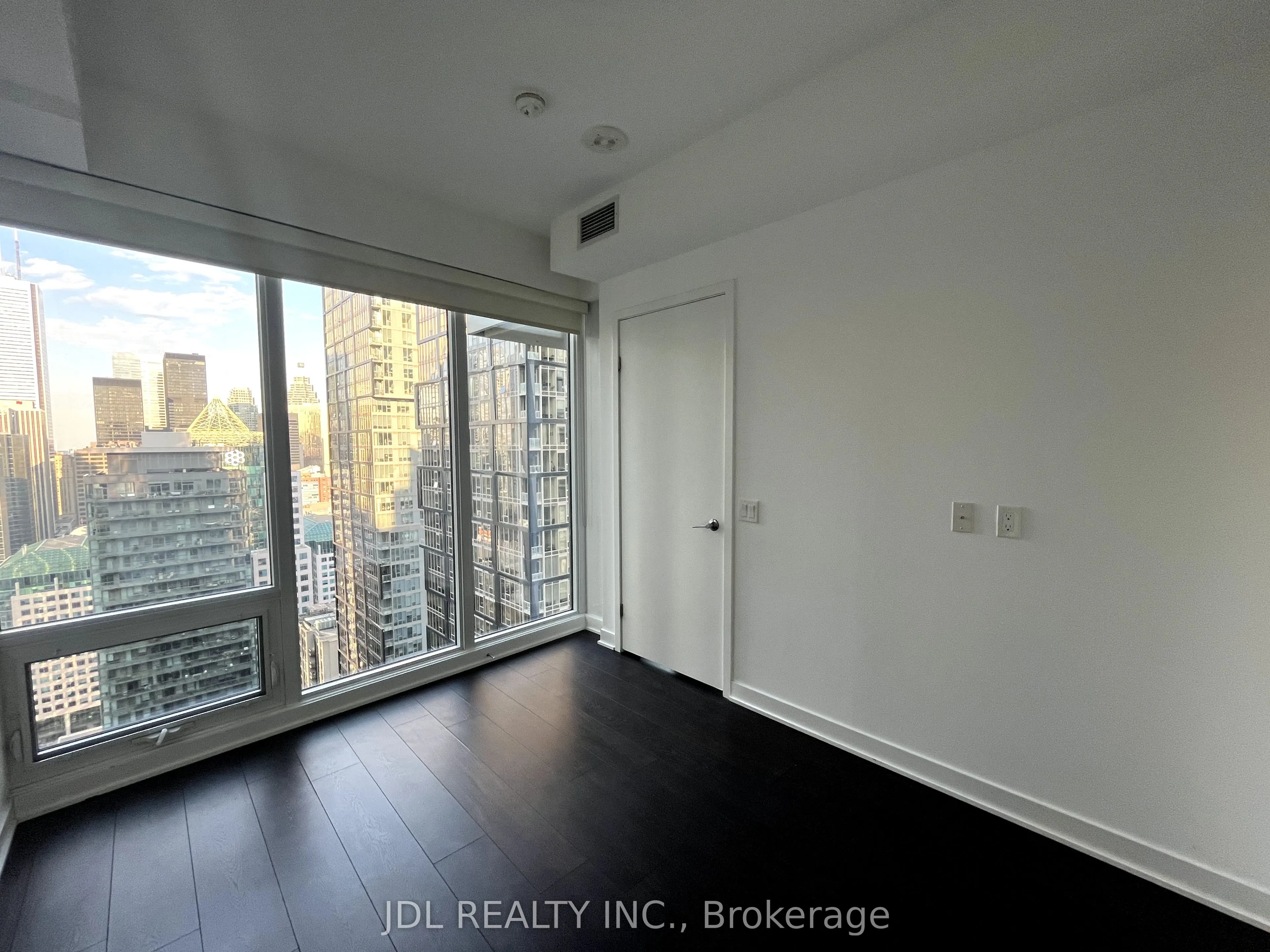 115 Blue Jays Way, #4101
