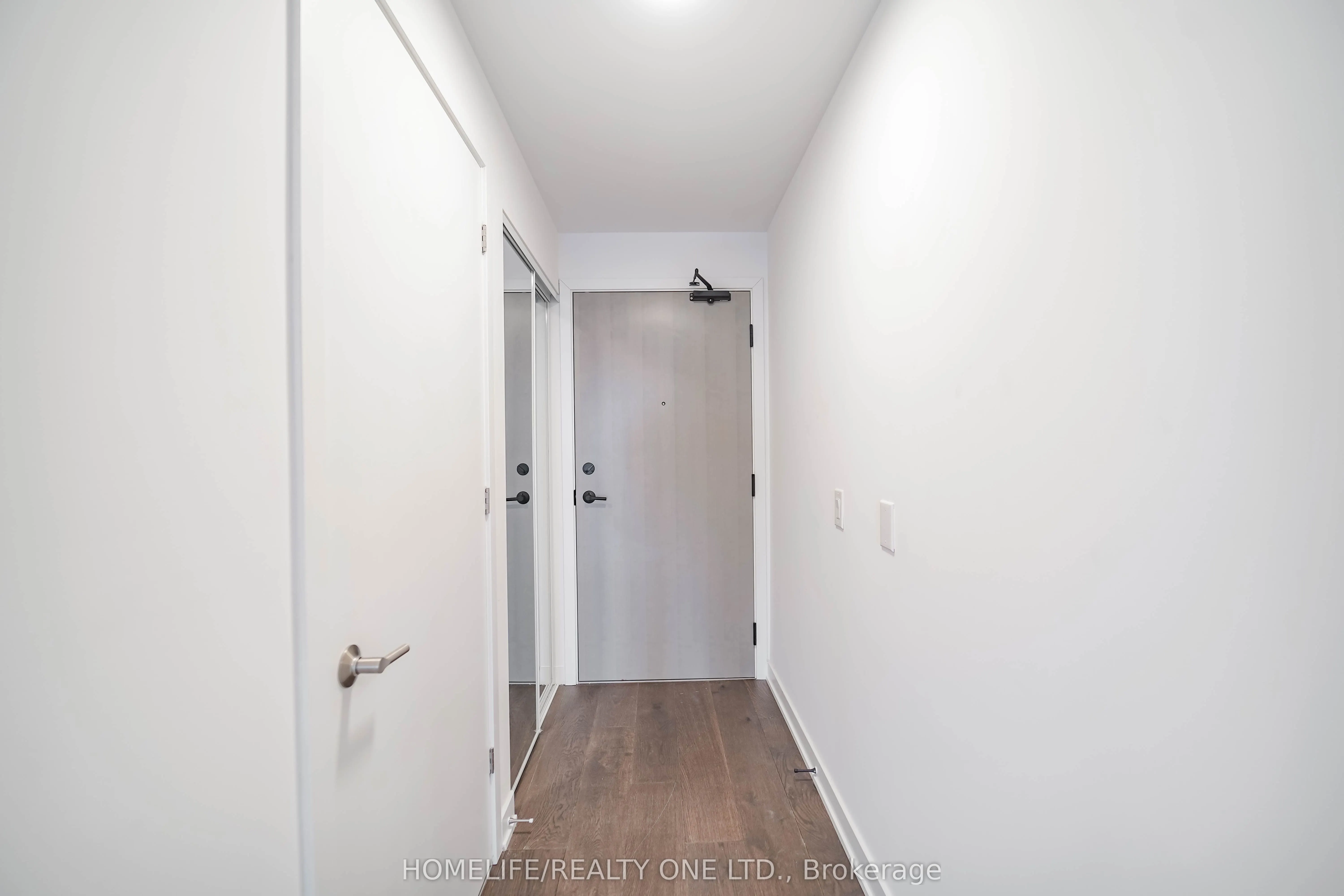 130 River Street, #2002