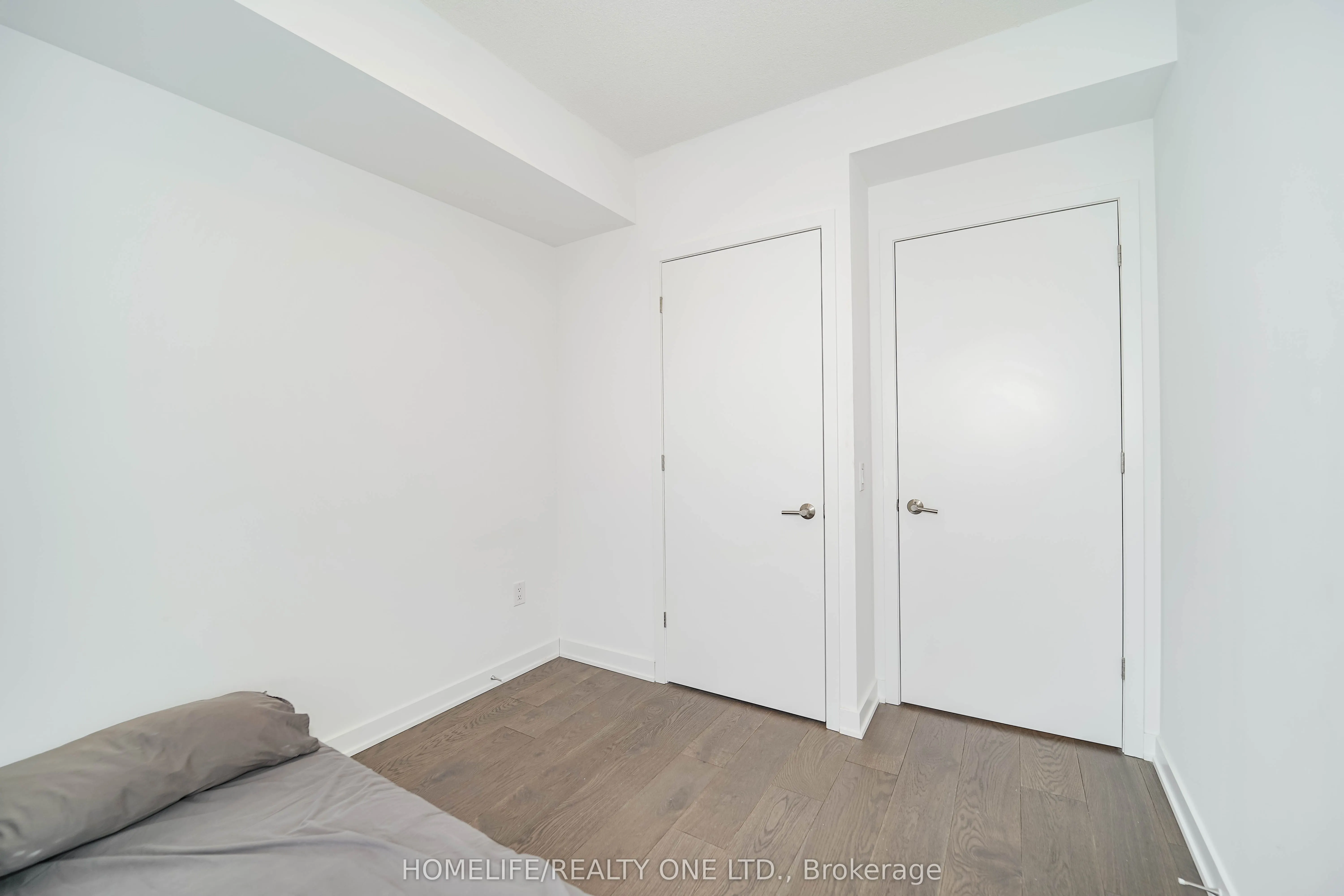 130 River Street, #2002
