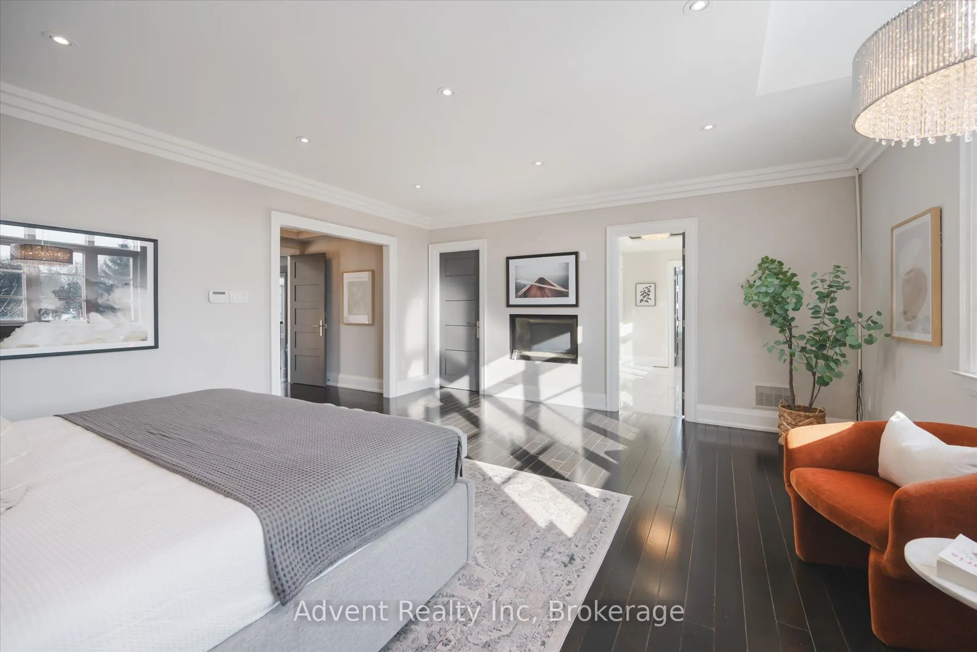 141 Connaught Avenue