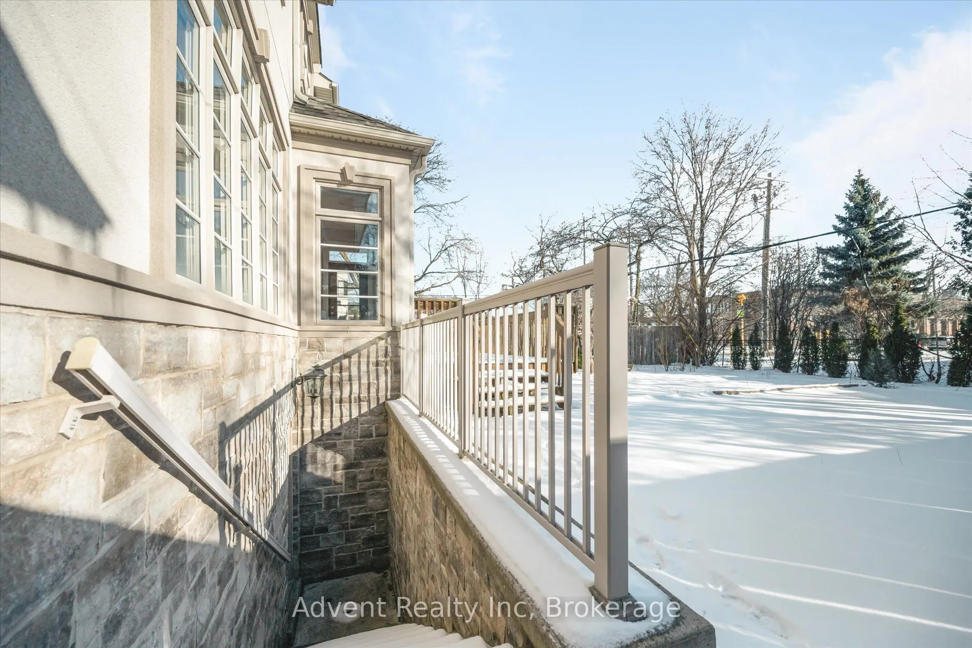 141 Connaught Avenue