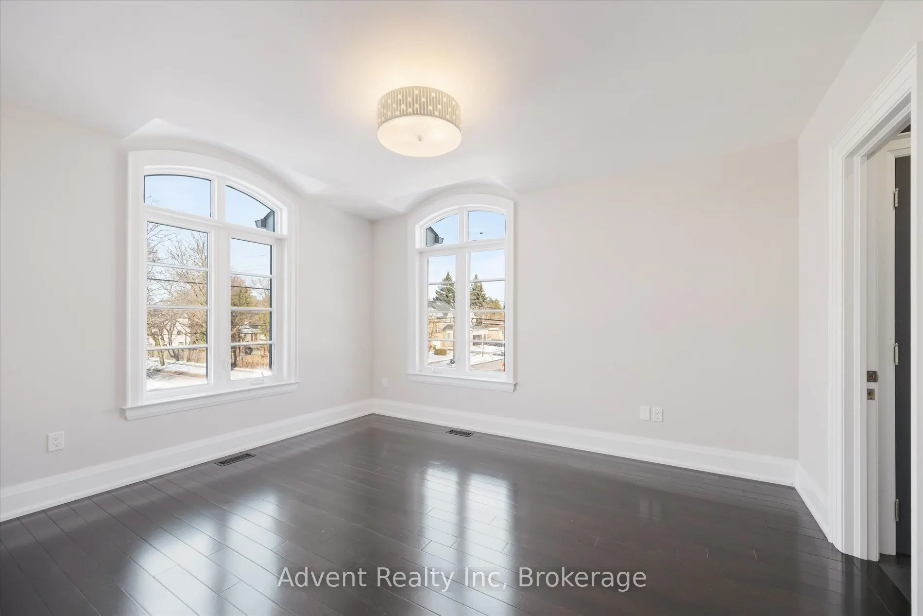 141 Connaught Avenue