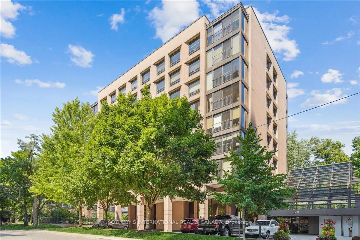 449 Walmer Road, #302