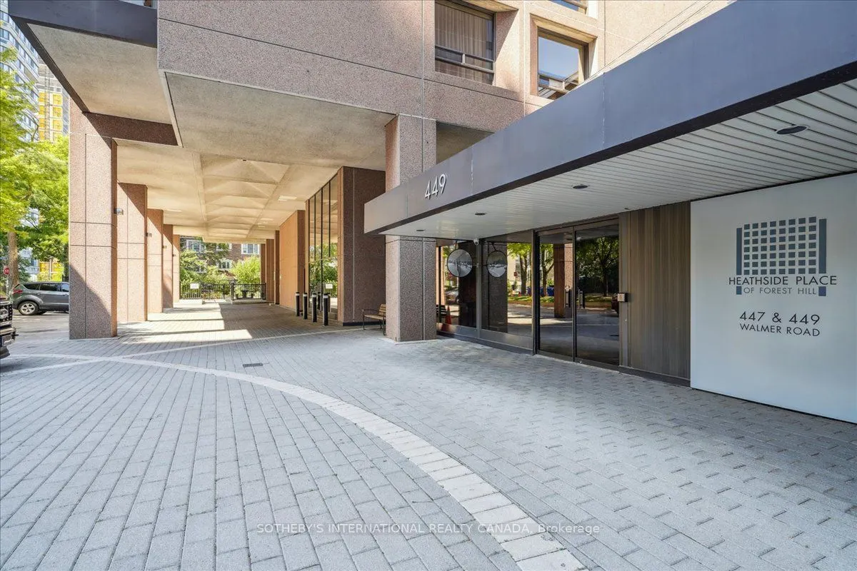 449 Walmer Road, #302
