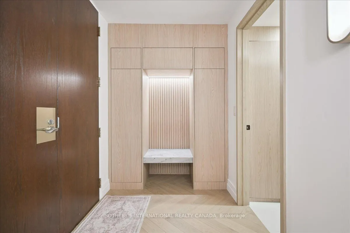 449 Walmer Road, #301