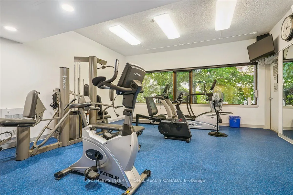 449 Walmer Road, #301