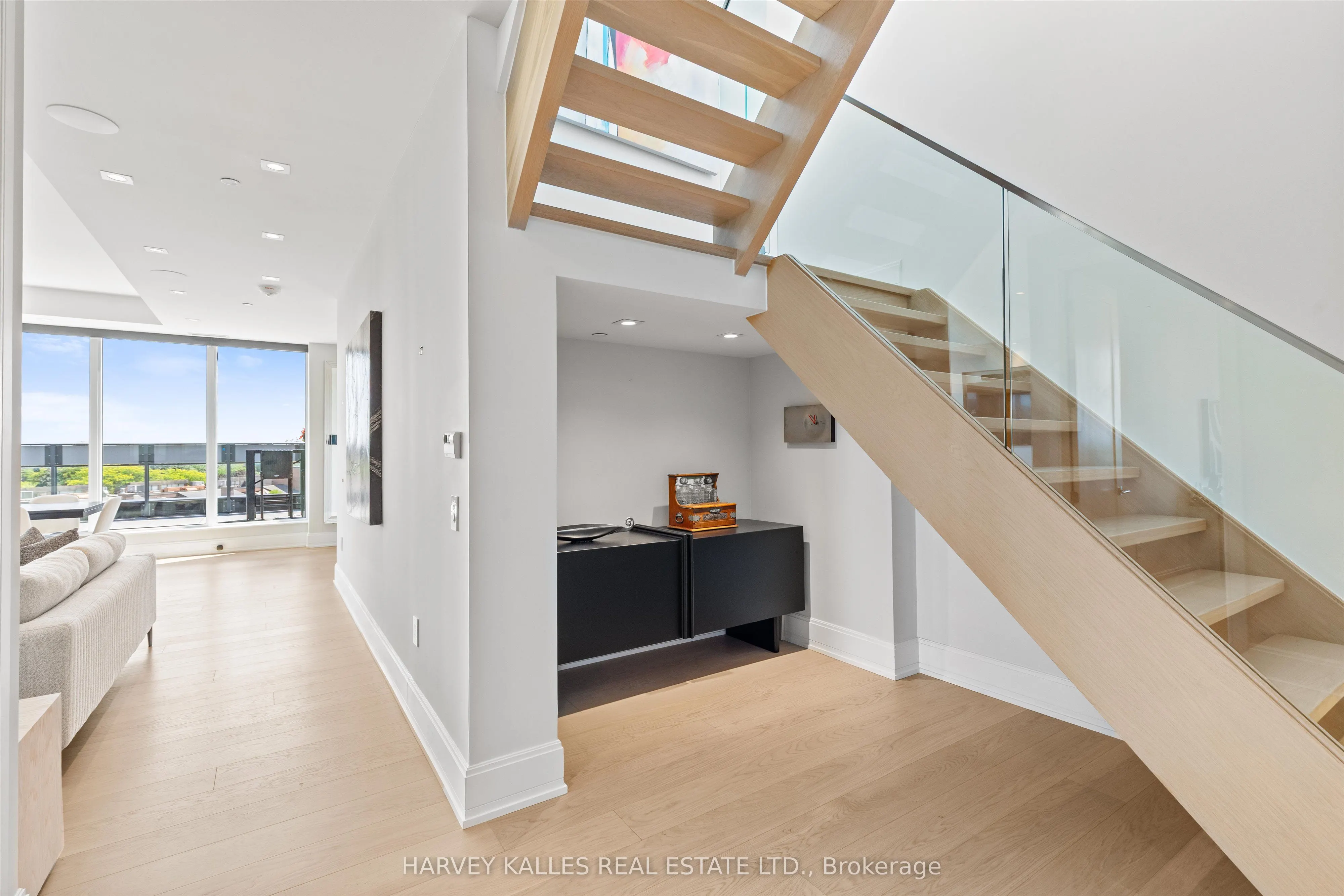 355 Bedford Park Avenue, #703