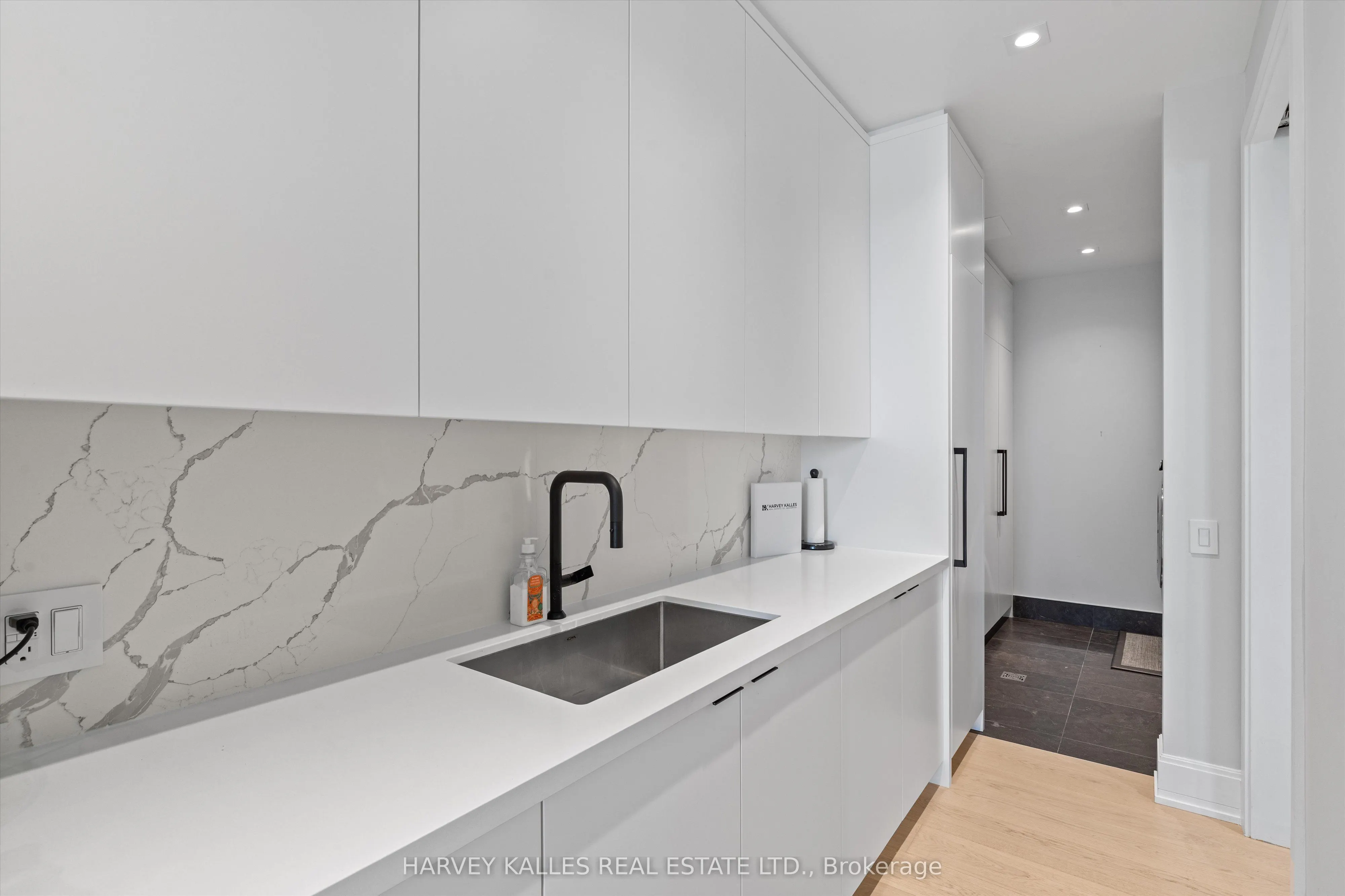 355 Bedford Park Avenue, #703