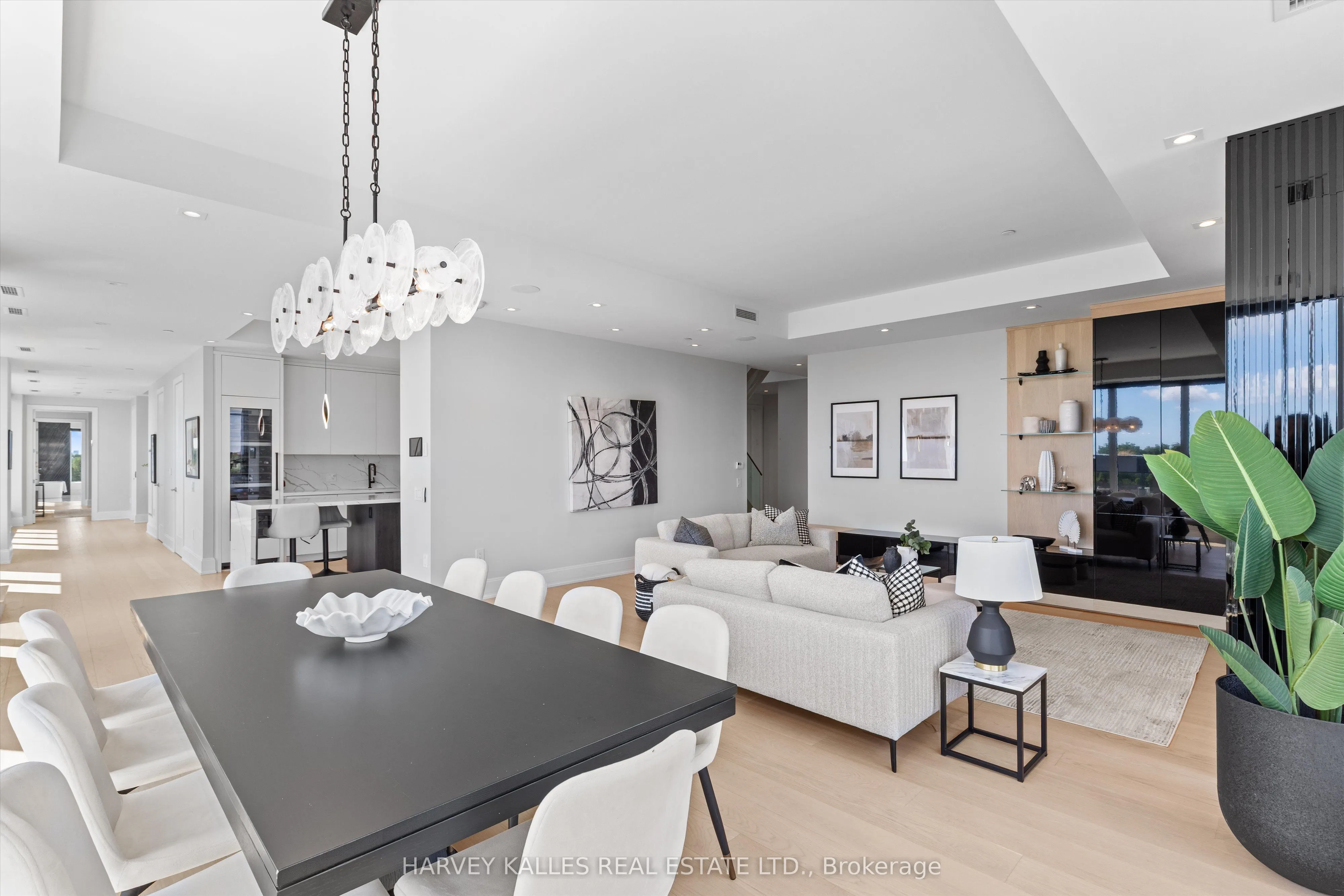 355 Bedford Park Avenue, #703