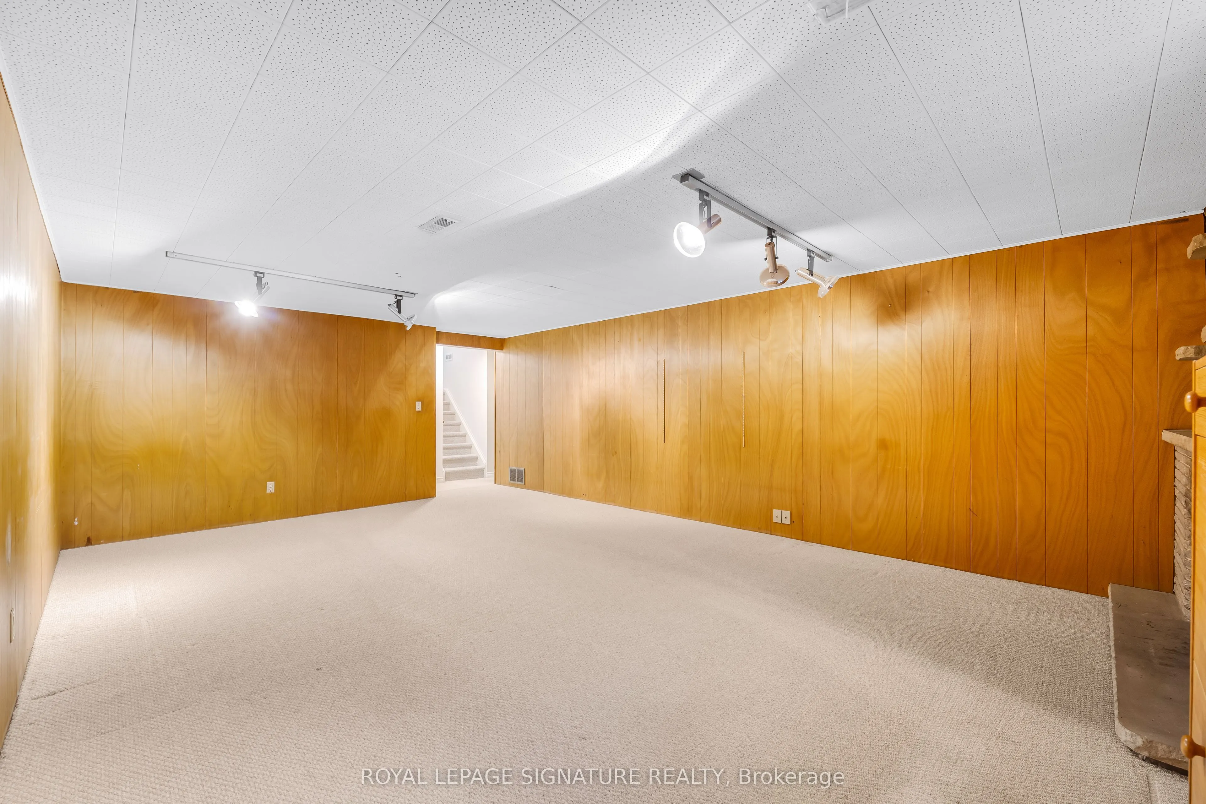 24 Ealing Drive