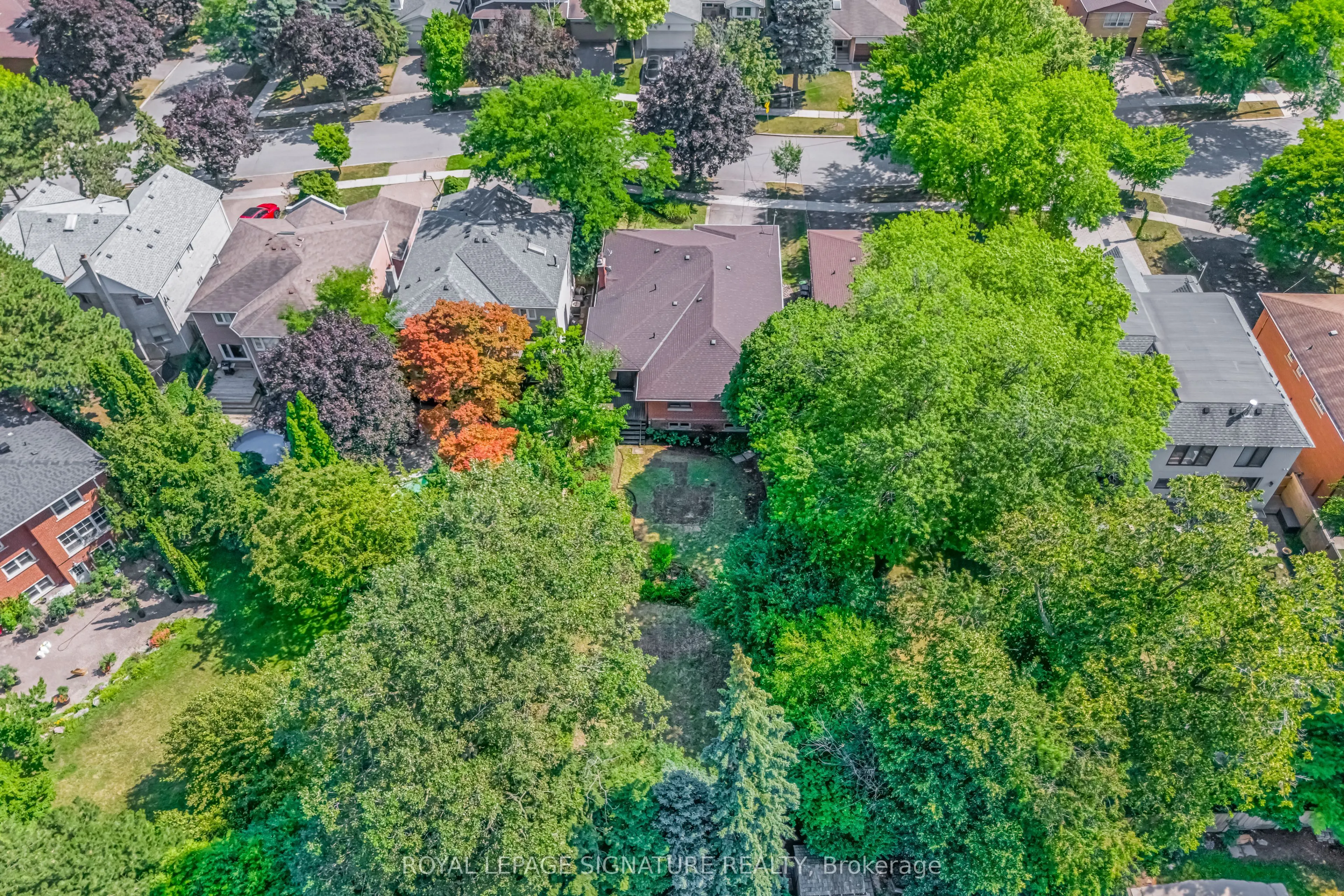 24 Ealing Drive