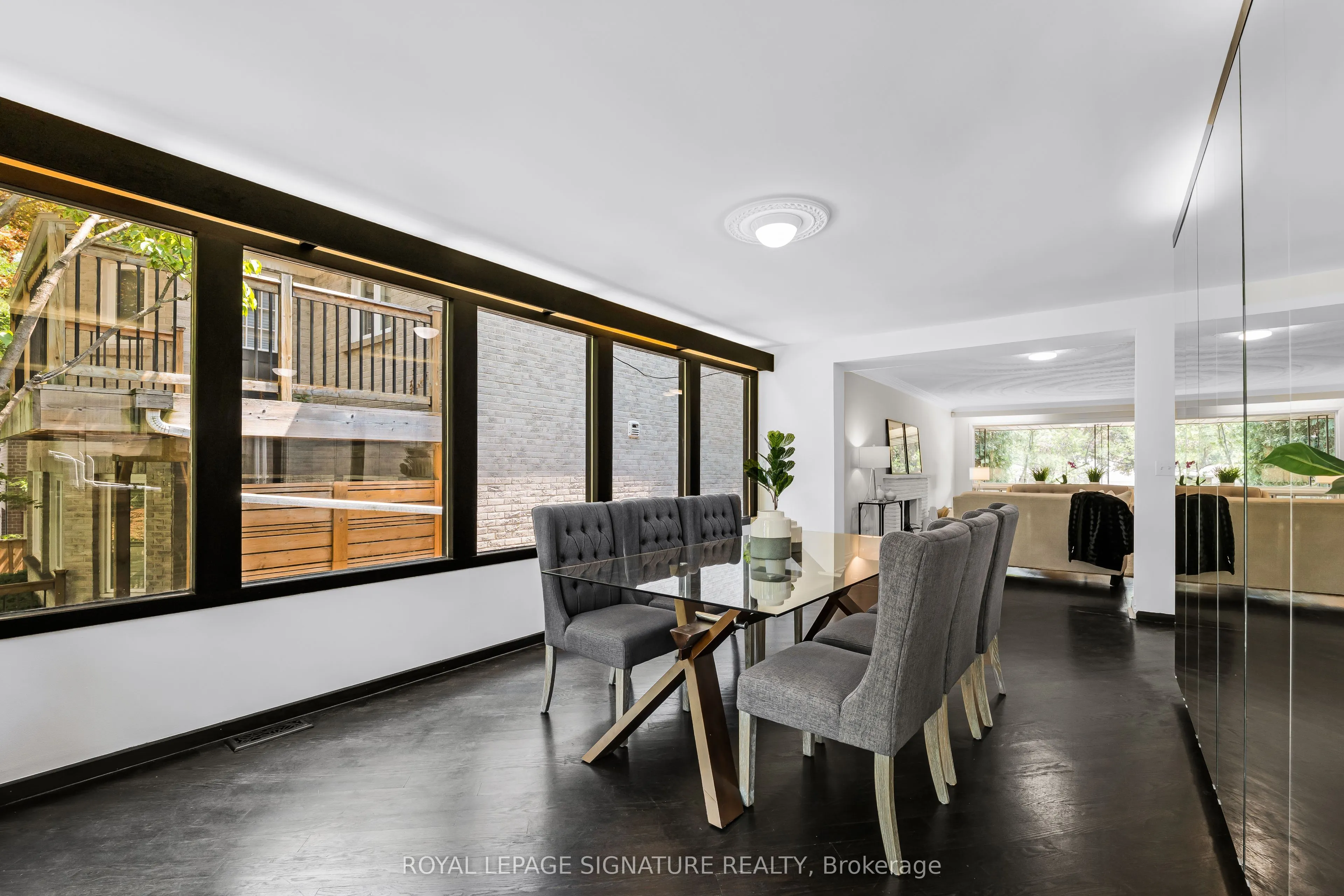 24 Ealing Drive