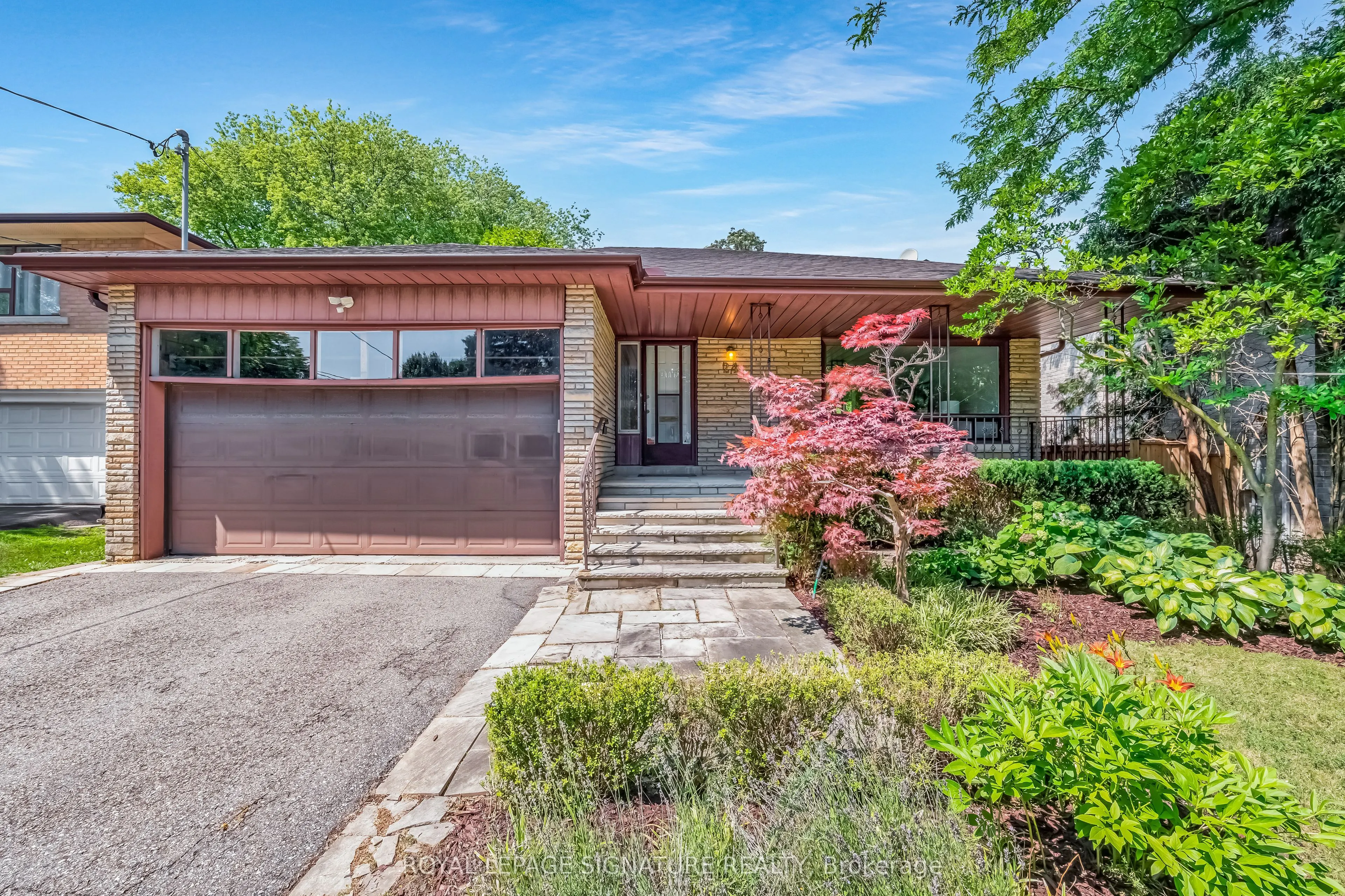 24 Ealing Drive