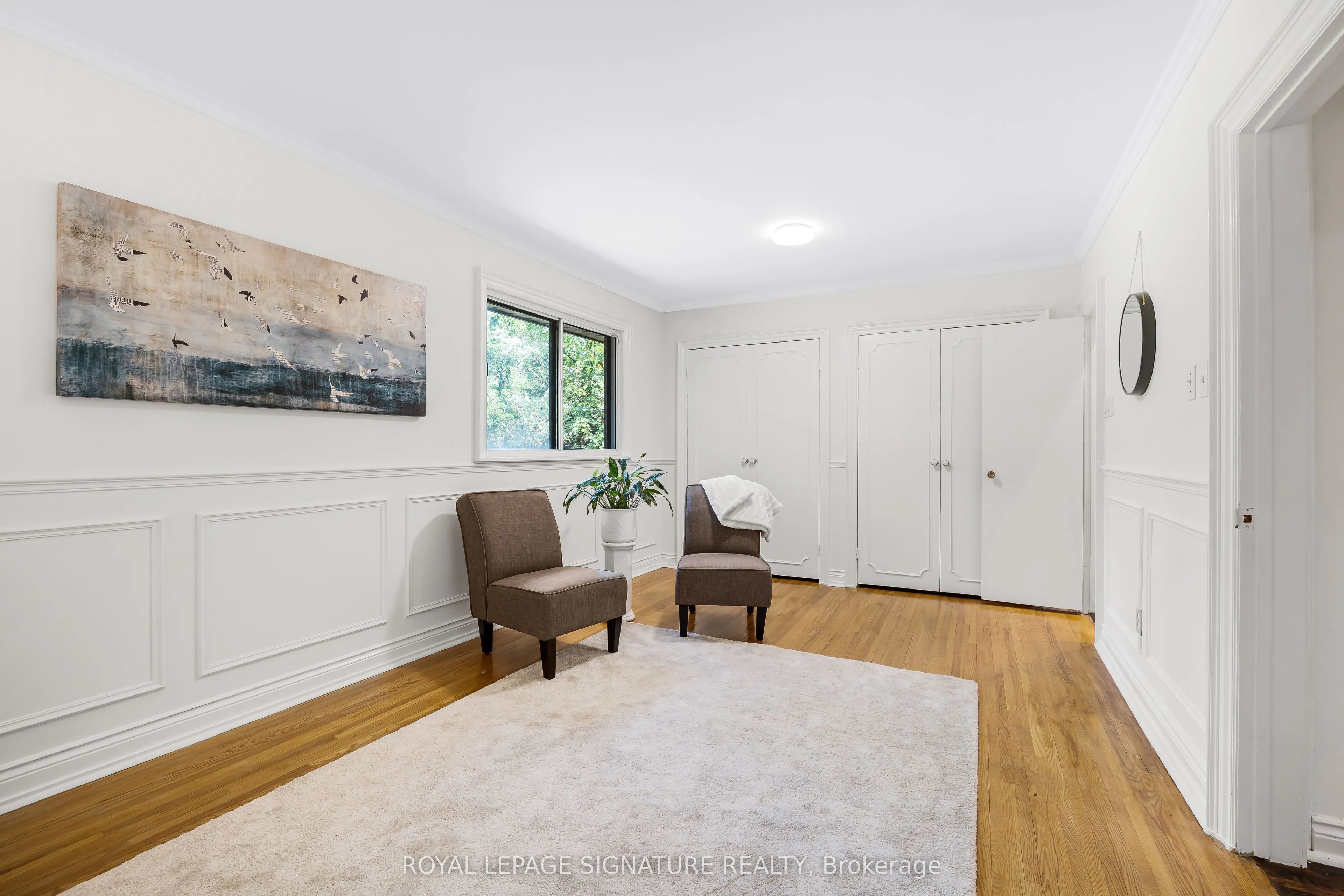 24 Ealing Drive