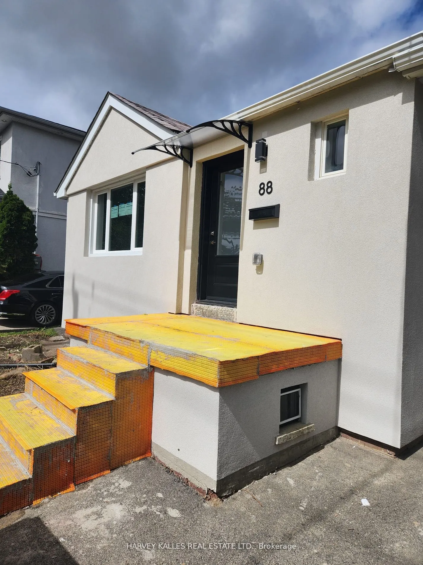 88 McAllister Road, #Bsmt B