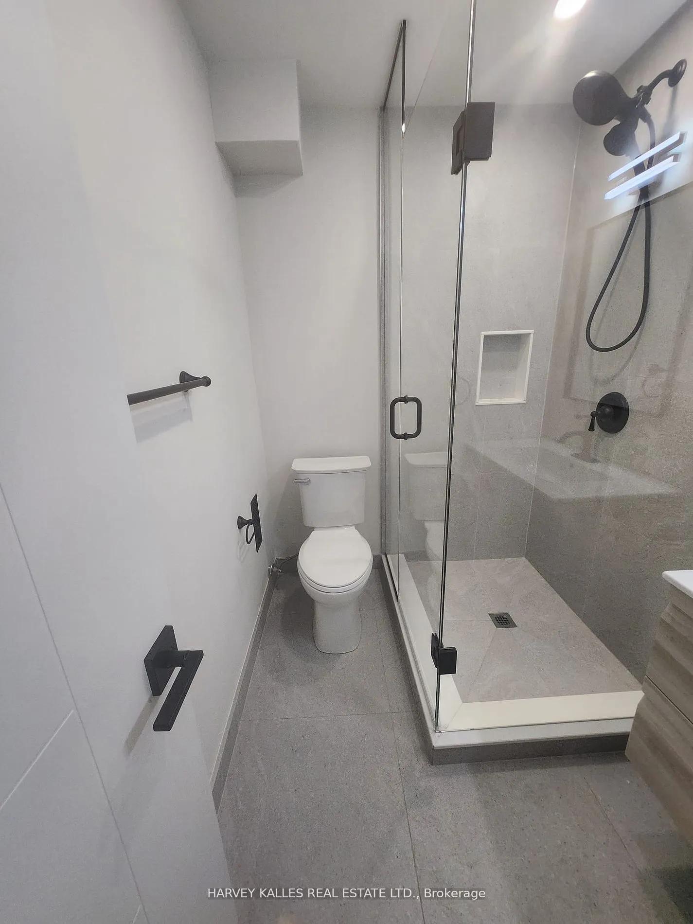 88 McAllister Road, #Bsmt B