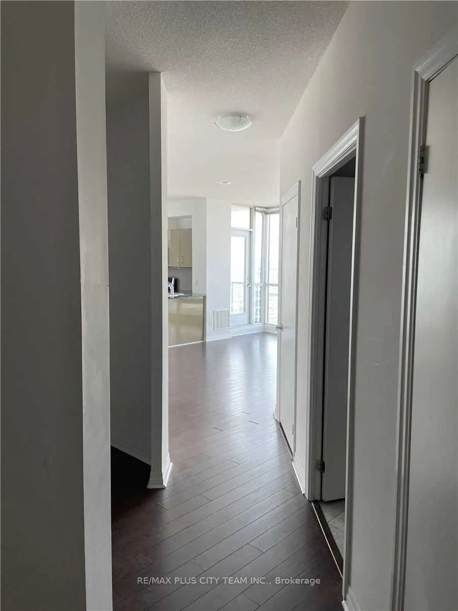 16 Yonge Street, #2605