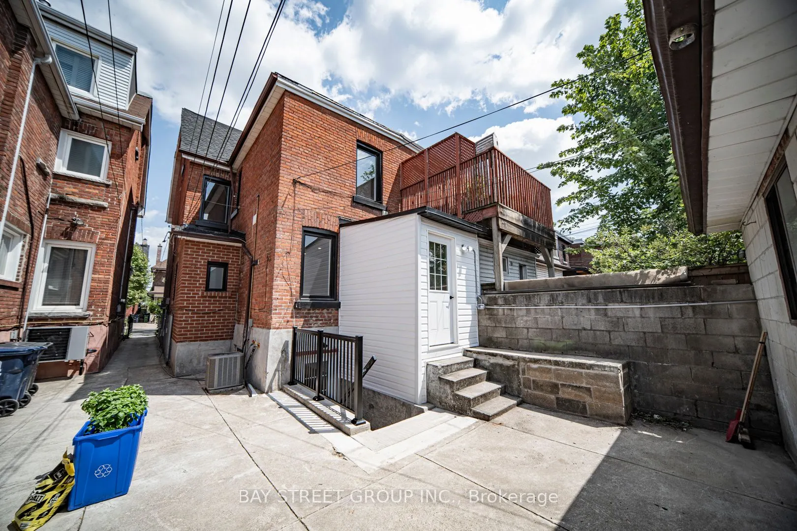 126 Grace Street