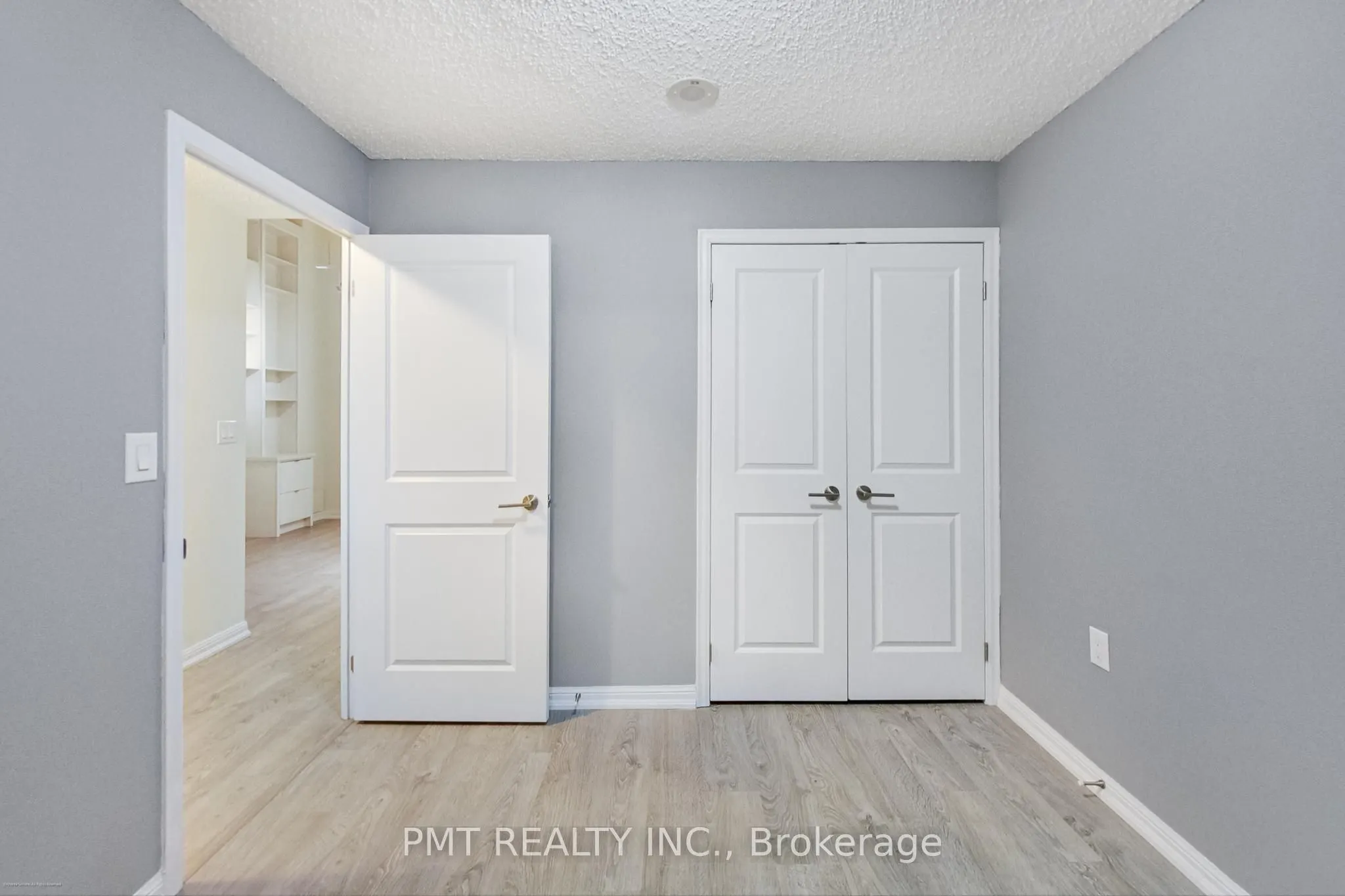 125 Western Battery Road, #209