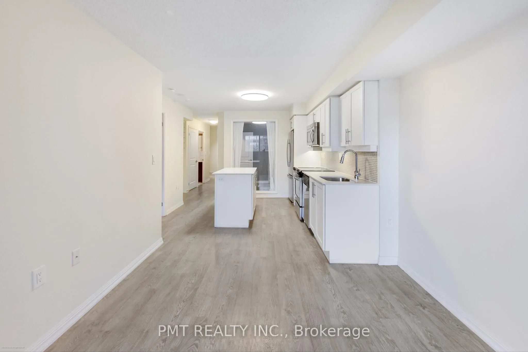 125 Western Battery Road, #209