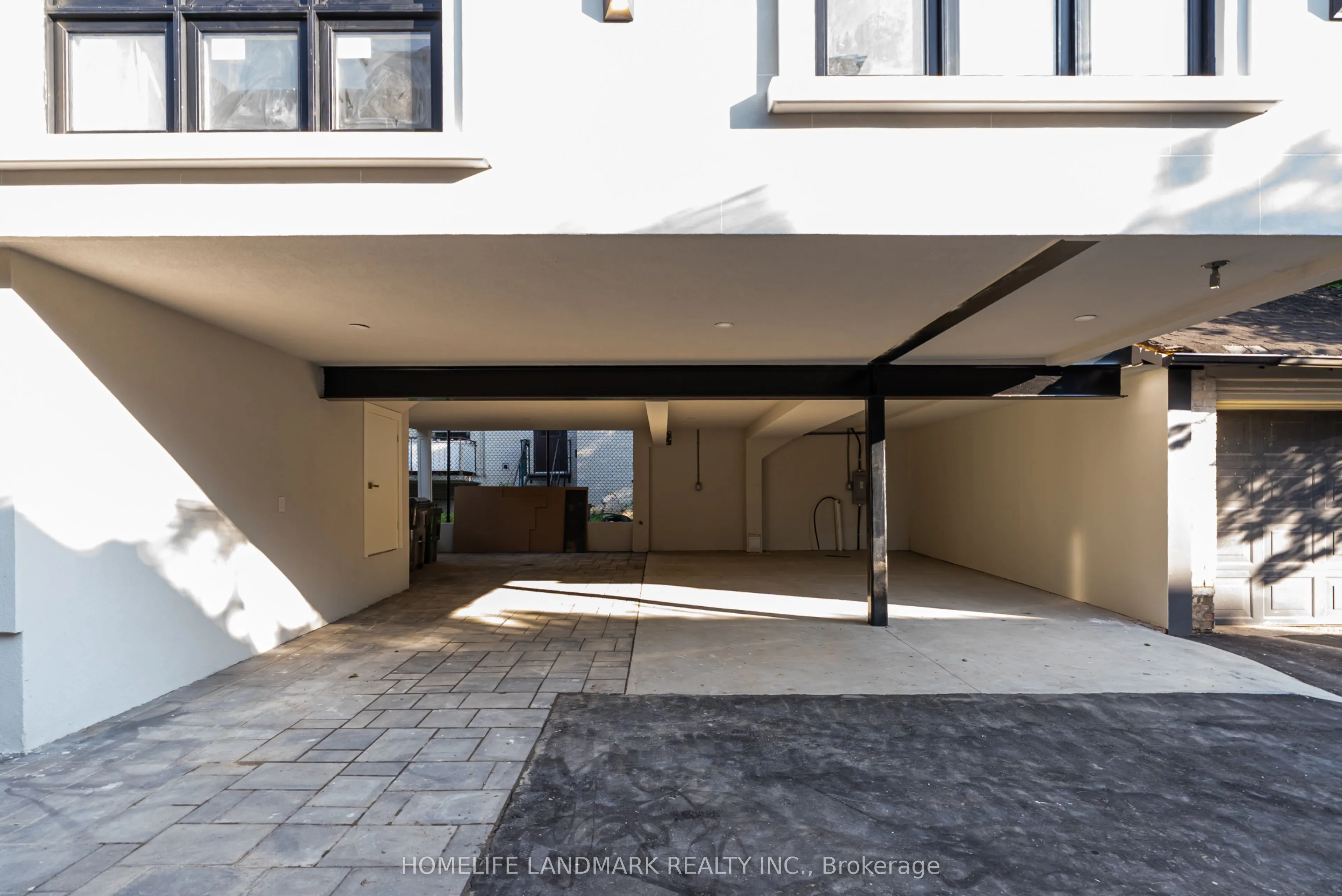23 Coulson Avenue #The Palazzo