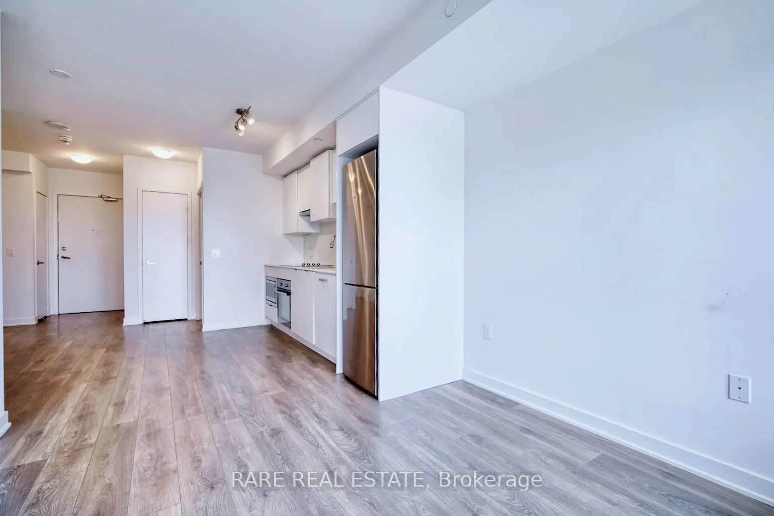 195 Redpath Avenue, #3005