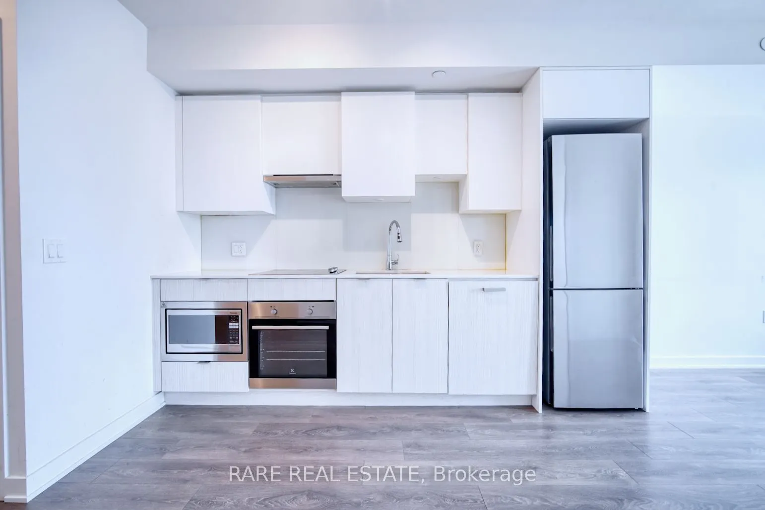 195 Redpath Avenue, #3005