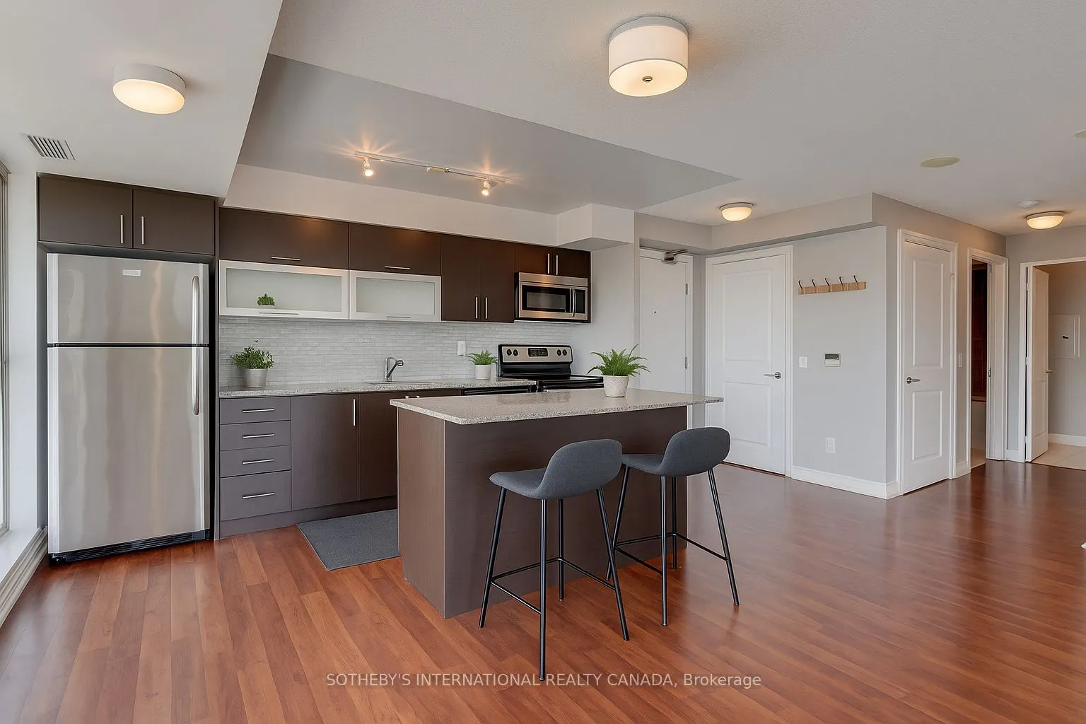 100 Western Battery Road, #2009