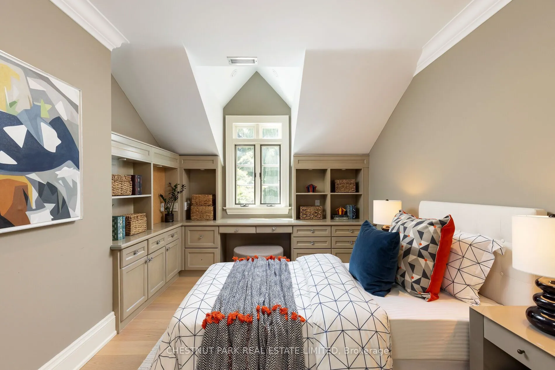 69 Otter Crescent