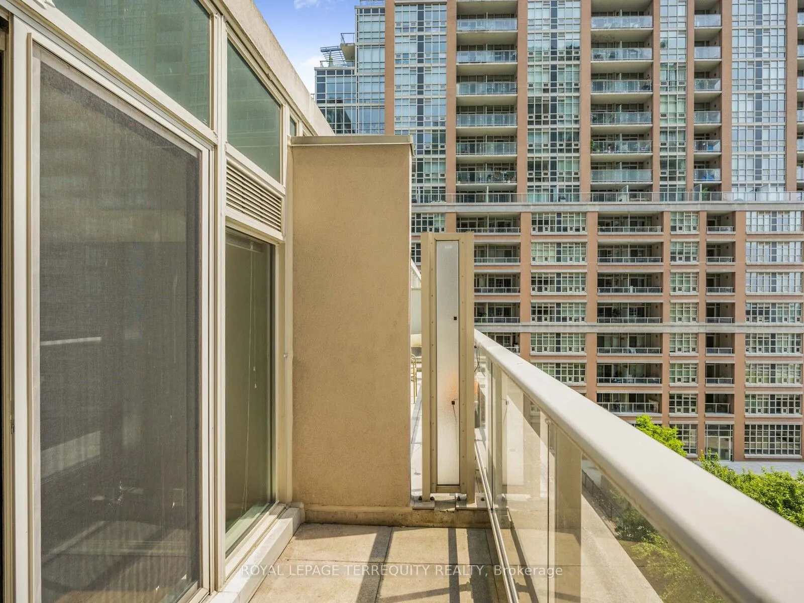 85 East Liberty Street, #714
