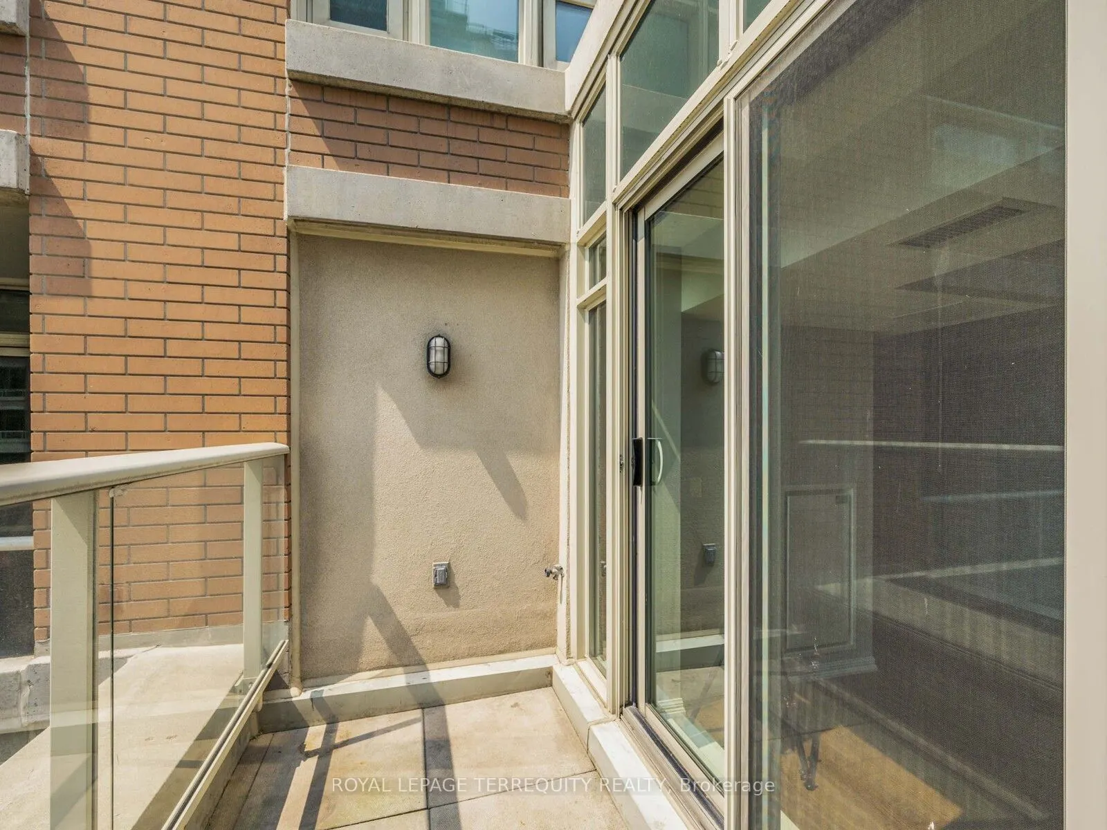 85 East Liberty Street, #714