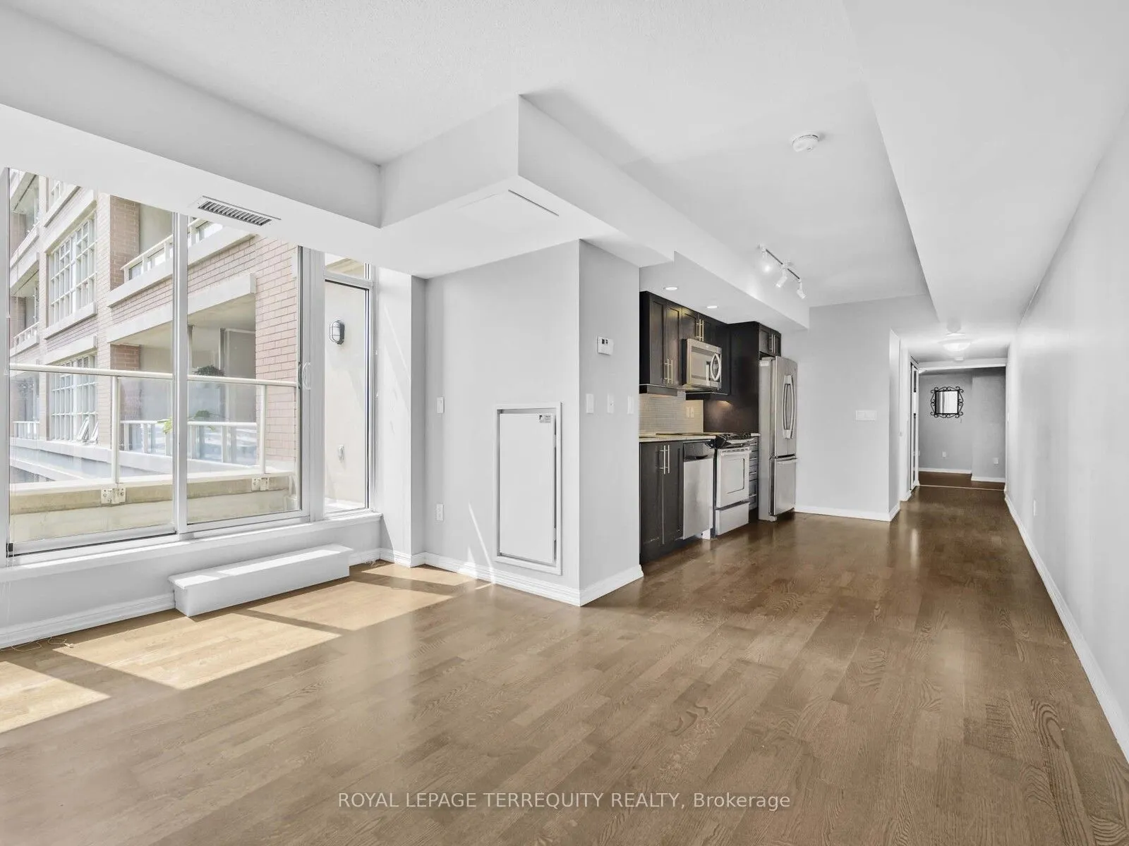 85 East Liberty Street, #714