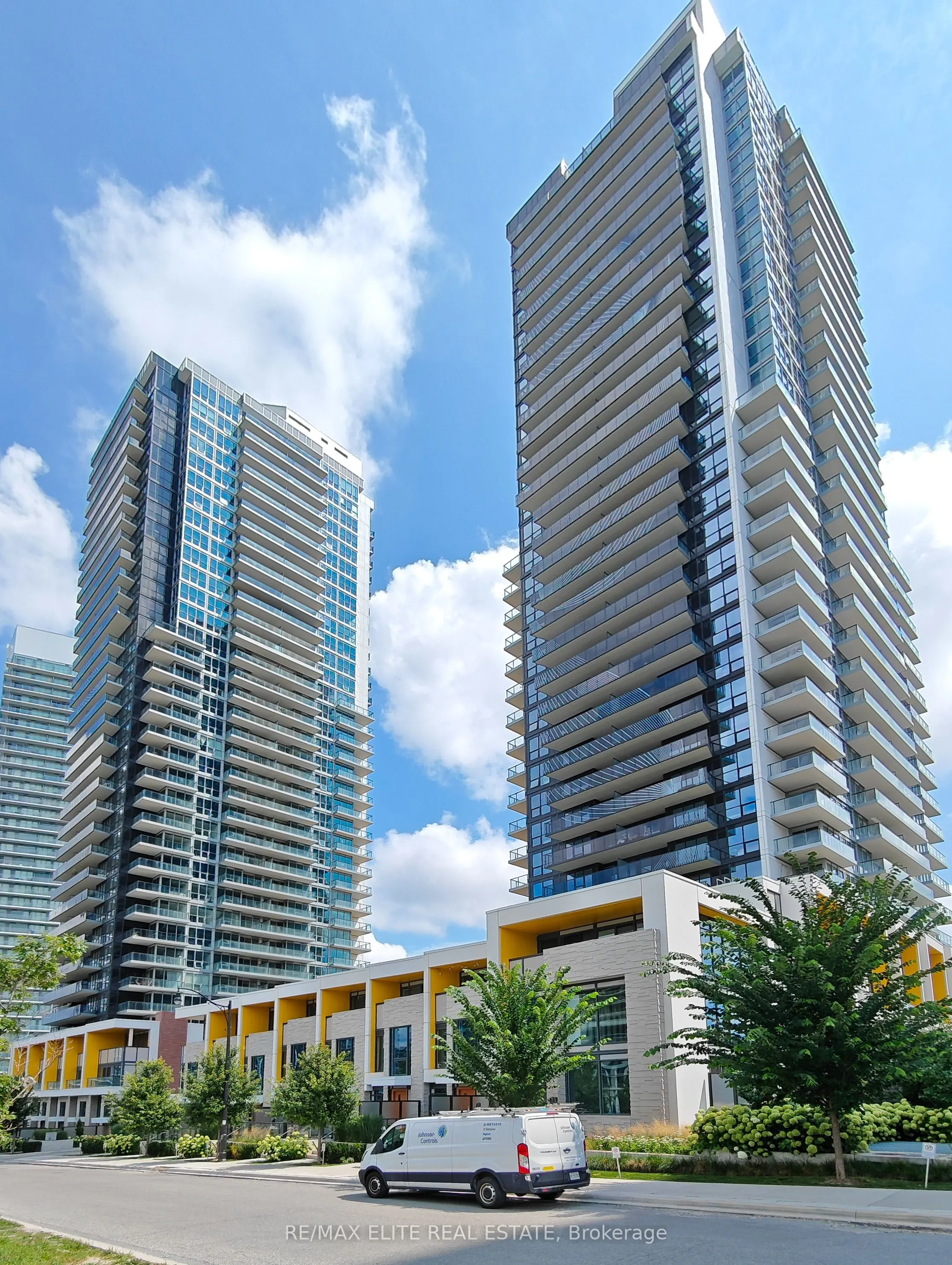 85 Mcmahon Drive, #612