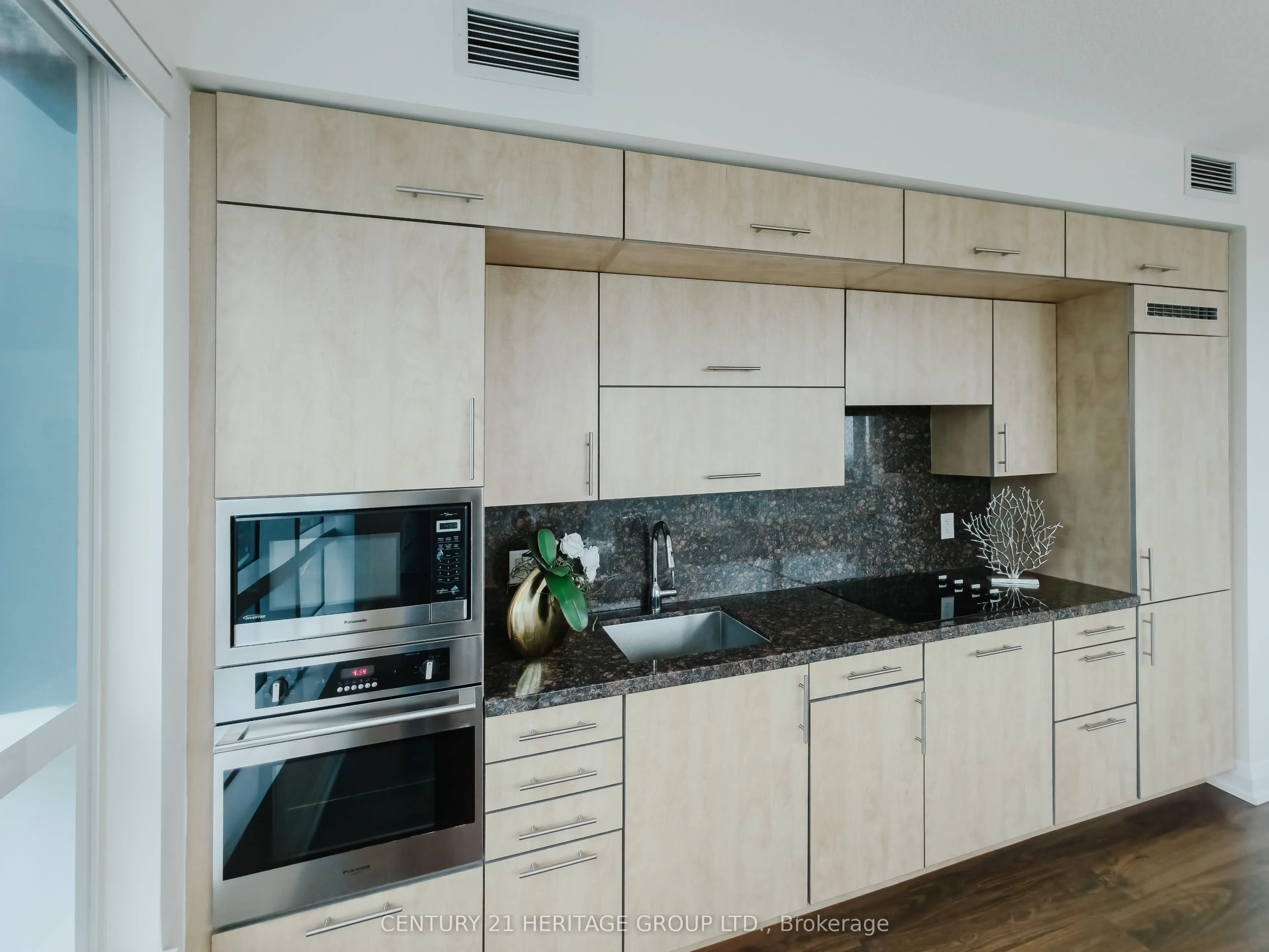 5 Sheppard Avenue E, #3117