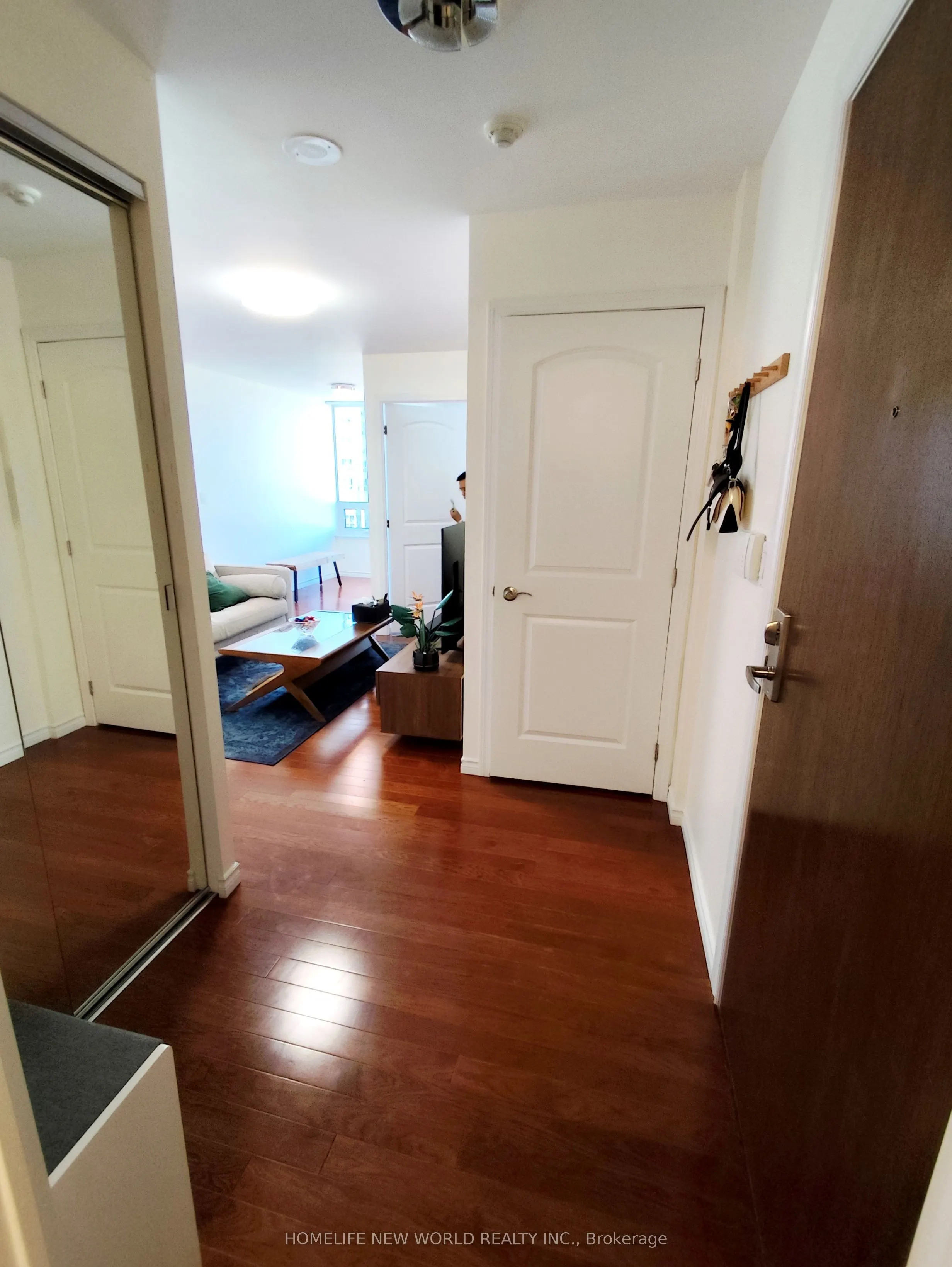 35 Hollywood Avenue, #619