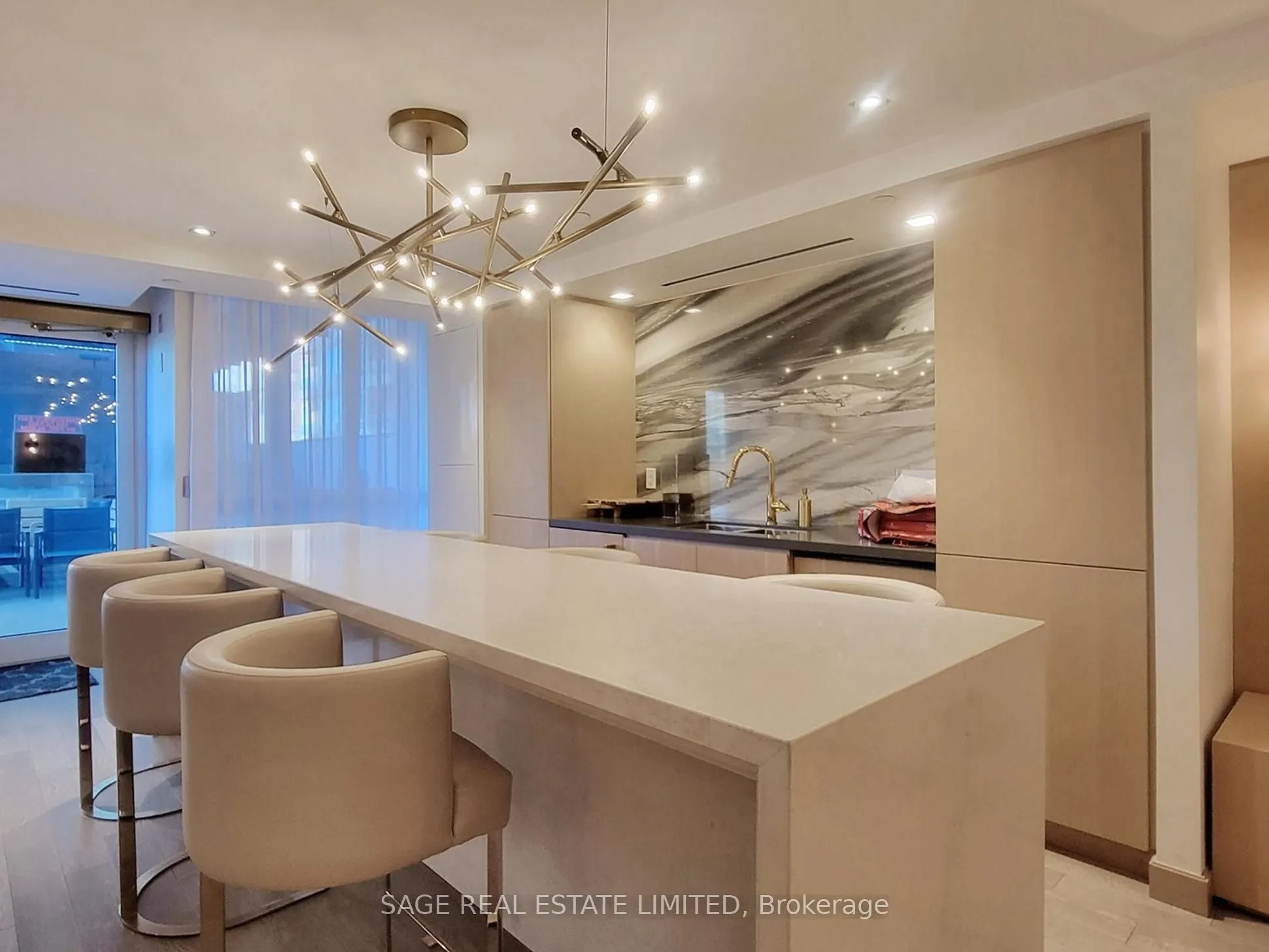 88 Cumberland Street, #2102